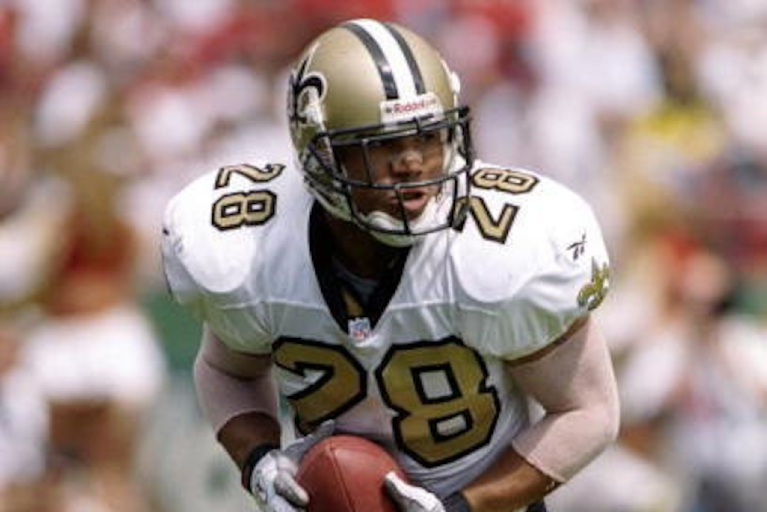 14 Sep 1997:  Running back Troy Davis of the New Orleans Saints moves the ball during a game against the San Francisco 49ers at 3Com Park in San Francisco, California.  The 49ers won the game, 33-7. Mandatory Credit: Todd Warshaw  /Allsport