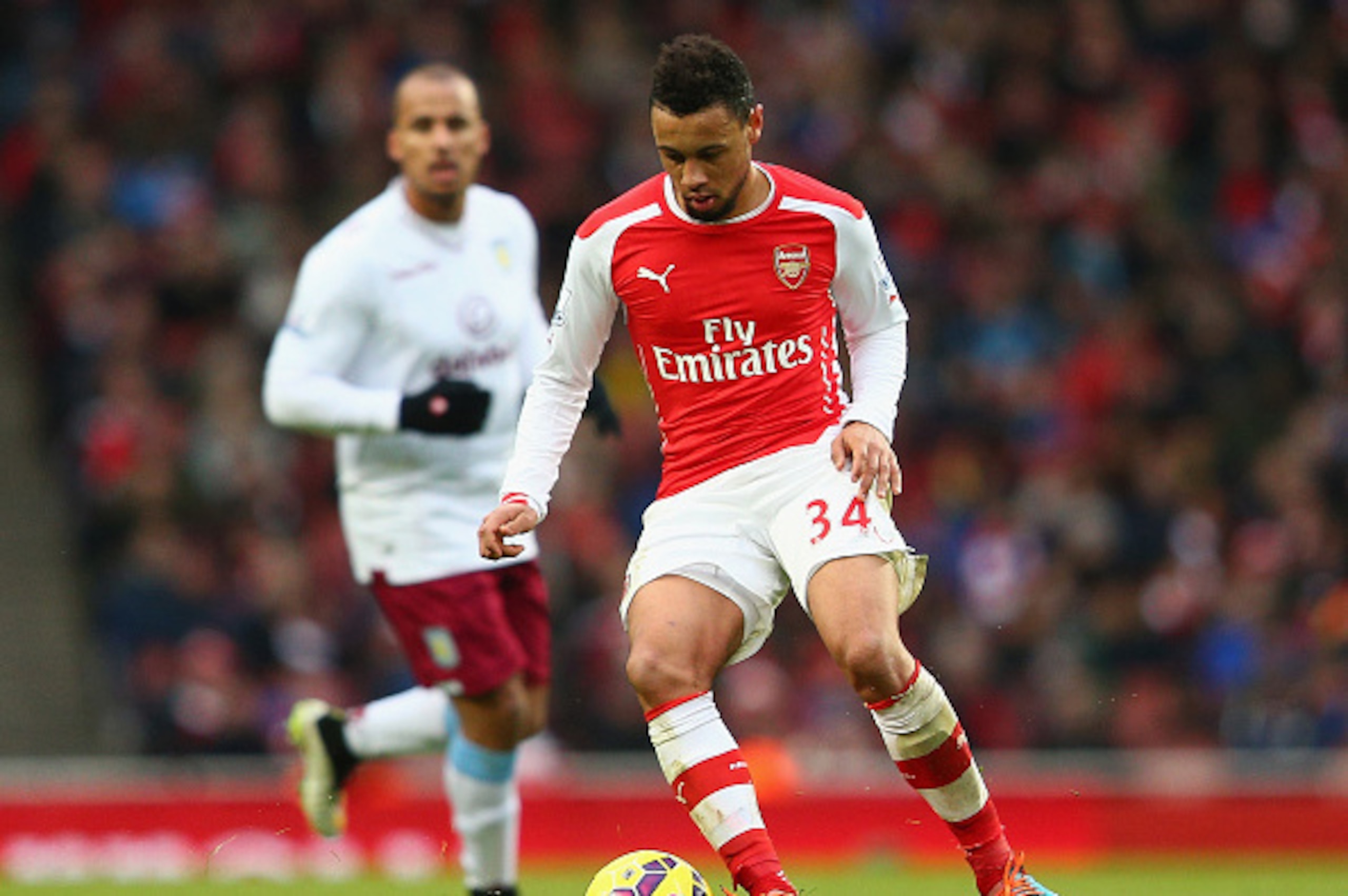LONDON, ENGLAND - FEBRUARY 01:  Francis Coquelin of Arsenal in action during the Barclays Premier League match between Arsenal and Aston Villa at Emirates Stadium on February 1, 2015 in London, England.  (Photo by Clive Mason/Getty Images)