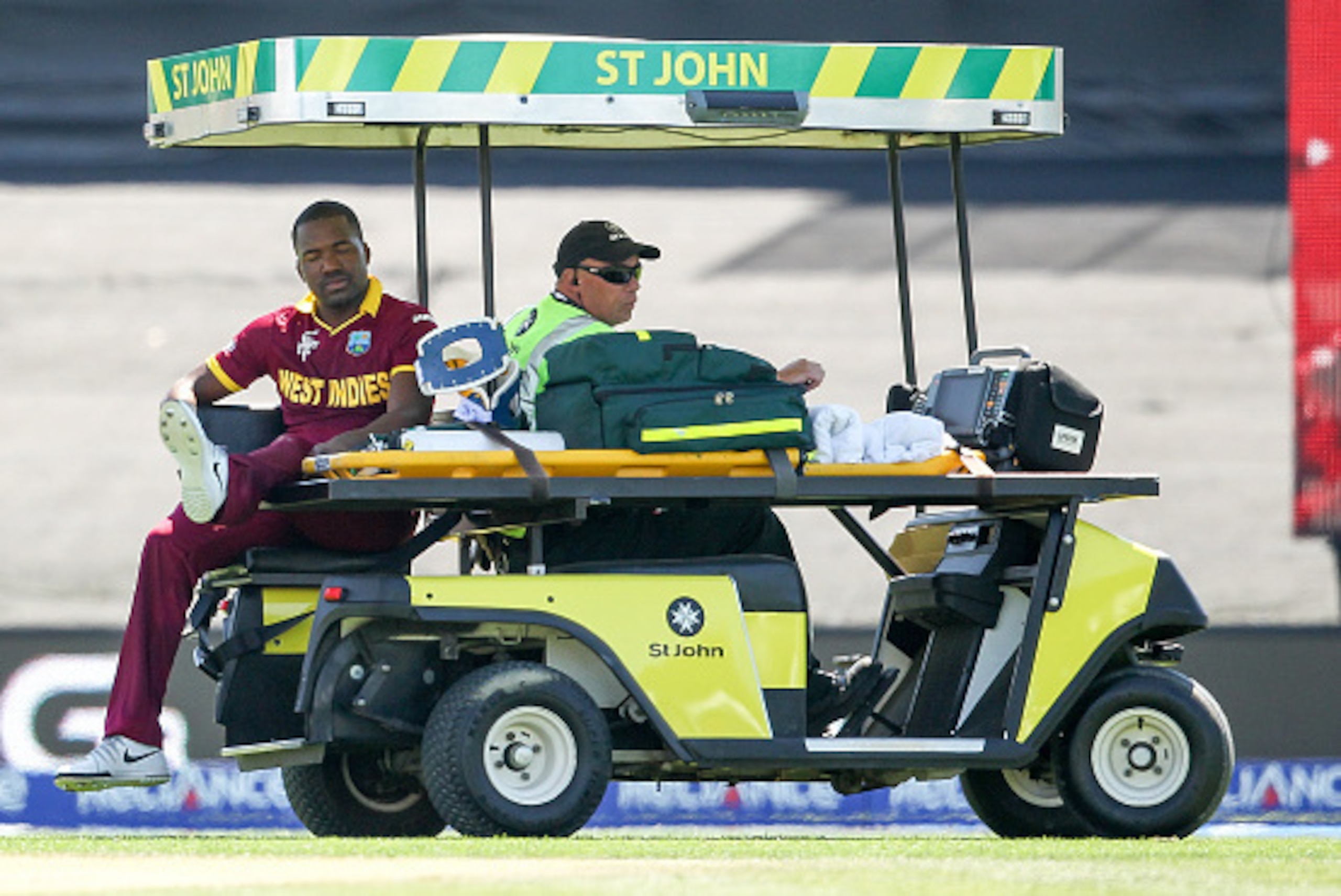 CHRISTCHURCH, NEW ZEALAND - FEBRUARY 21:  Darren Bravo of West Indies leaves the field  due to injury during the 2015 ICC Cricket World Cup match between Pakistan and the West Indies at Hagley Oval on February 21, 2015 in Christchurch, New Zealand.  (Phot