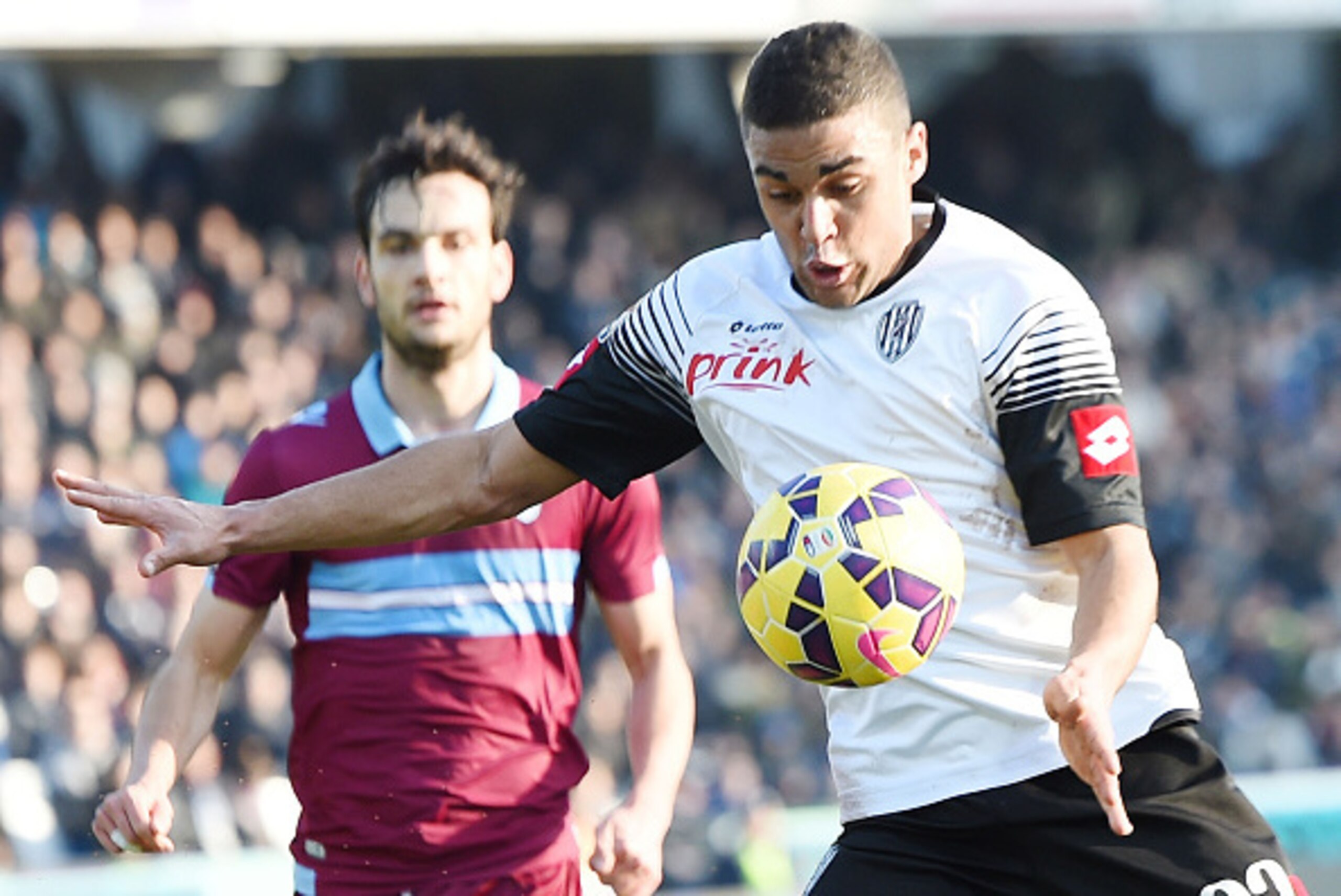 CESENA, ITALY - FEBRUARY 01:  Gregore Defrel of Csena in action during the Serie A match between AC Cesena and SS Lazio at Dino Manuzzi Stadium on February 1, 2015 in Cesena, Italy.  (Photo by Giuseppe Bellini/Getty Images)