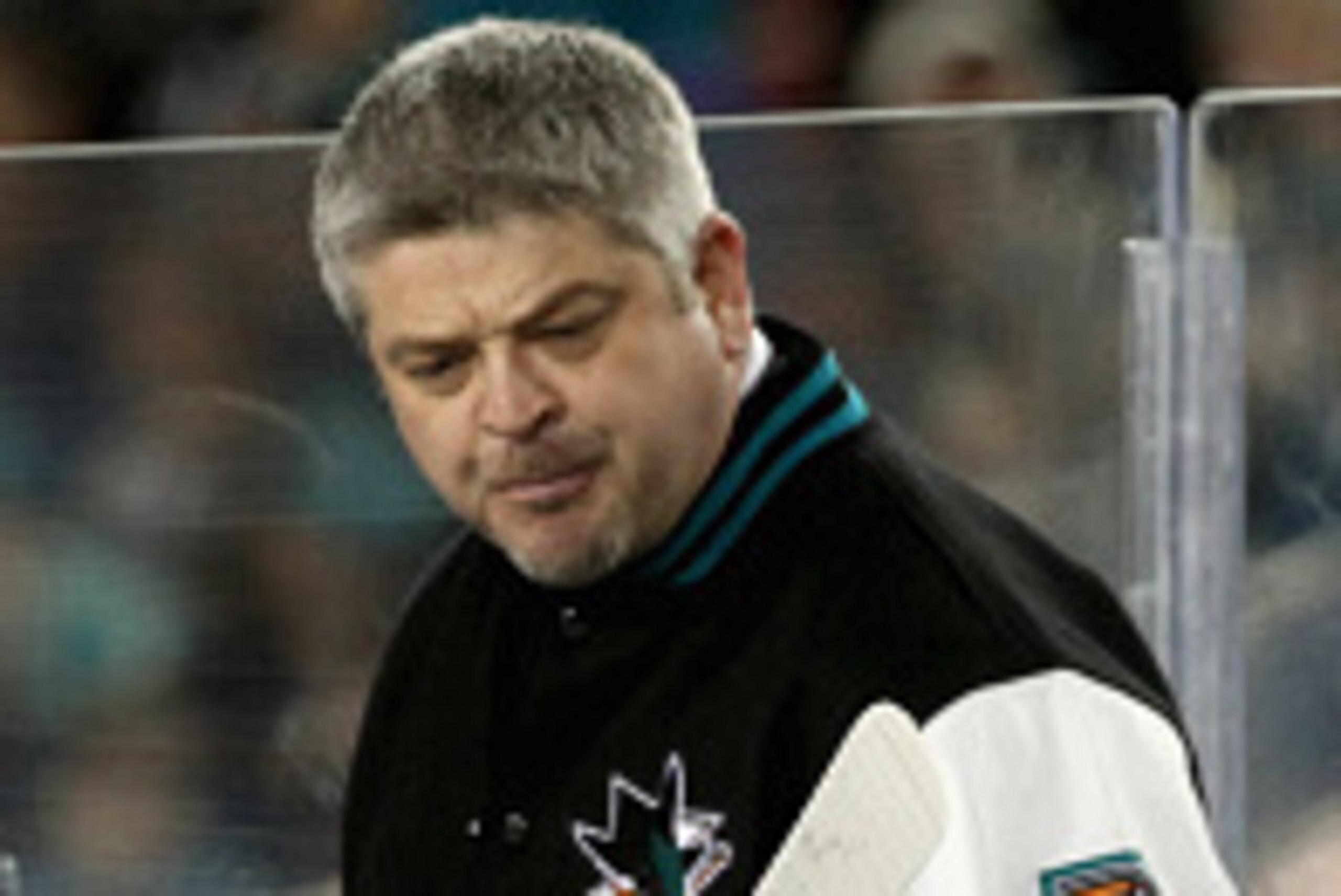 SANTA CLARA, CA - FEBRUARY 21:  Head coach Todd McLellan of the San Jose Sharks yells to his team during the first period of the 2015 Coors Light NHL Stadium Series game against the Los Angeles Kings at Levi's Stadium on February 21, 2015 in Santa Clara, 