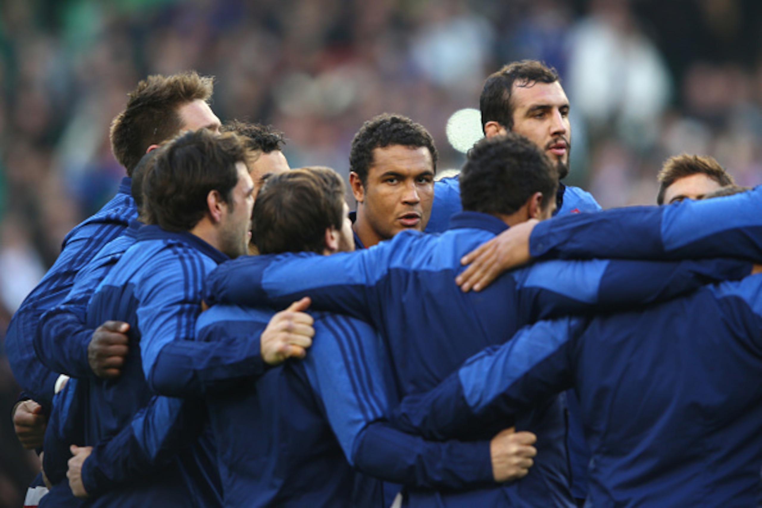DUBLIN, IRELAND - FEBRUARY 14:  Thierry Dusautoir (C) the captain of France gathers his team ahead of the RBS Six Nations match between Ireland and France at the Aviva Stadium on February 14, 2015 in Dublin, Ireland.  (Photo by Michael Steele/Getty Images