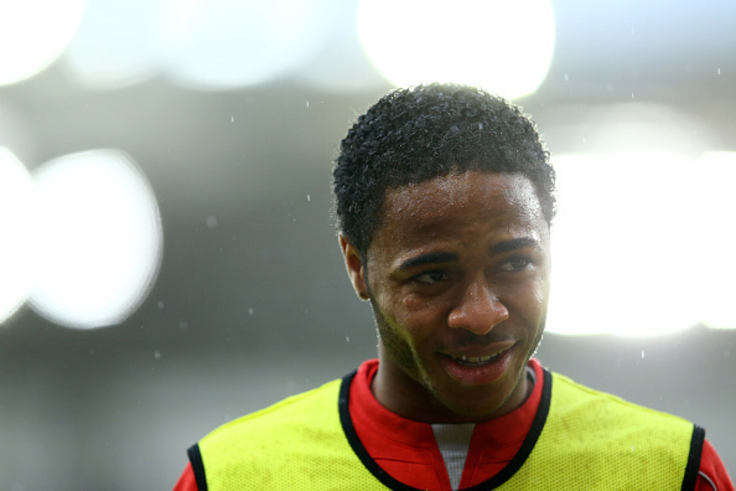SOUTHAMPTON, ENGLAND - FEBRUARY 22:  Raheem Sterling of Liverpool warms up prior to kickoff during the Barclays Premier League match between Southampton and Liverpool at St Mary's Stadium on February 22, 2015 in Southampton, England.  (Photo by Richard He