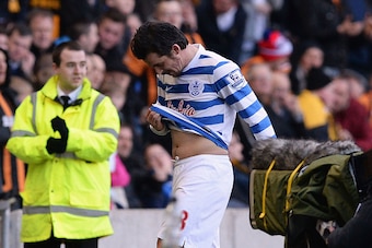 HULL, ENGLAND - FEBRUARY 21:  Joey Barton of QPR looks despondent as he is sent off during the Barclays Premier League match between Hull City and Queens Park Rangers at KC Stadium on February 21, 2015 in Hull, England.  (Photo by Nigel Roddis/Getty Image