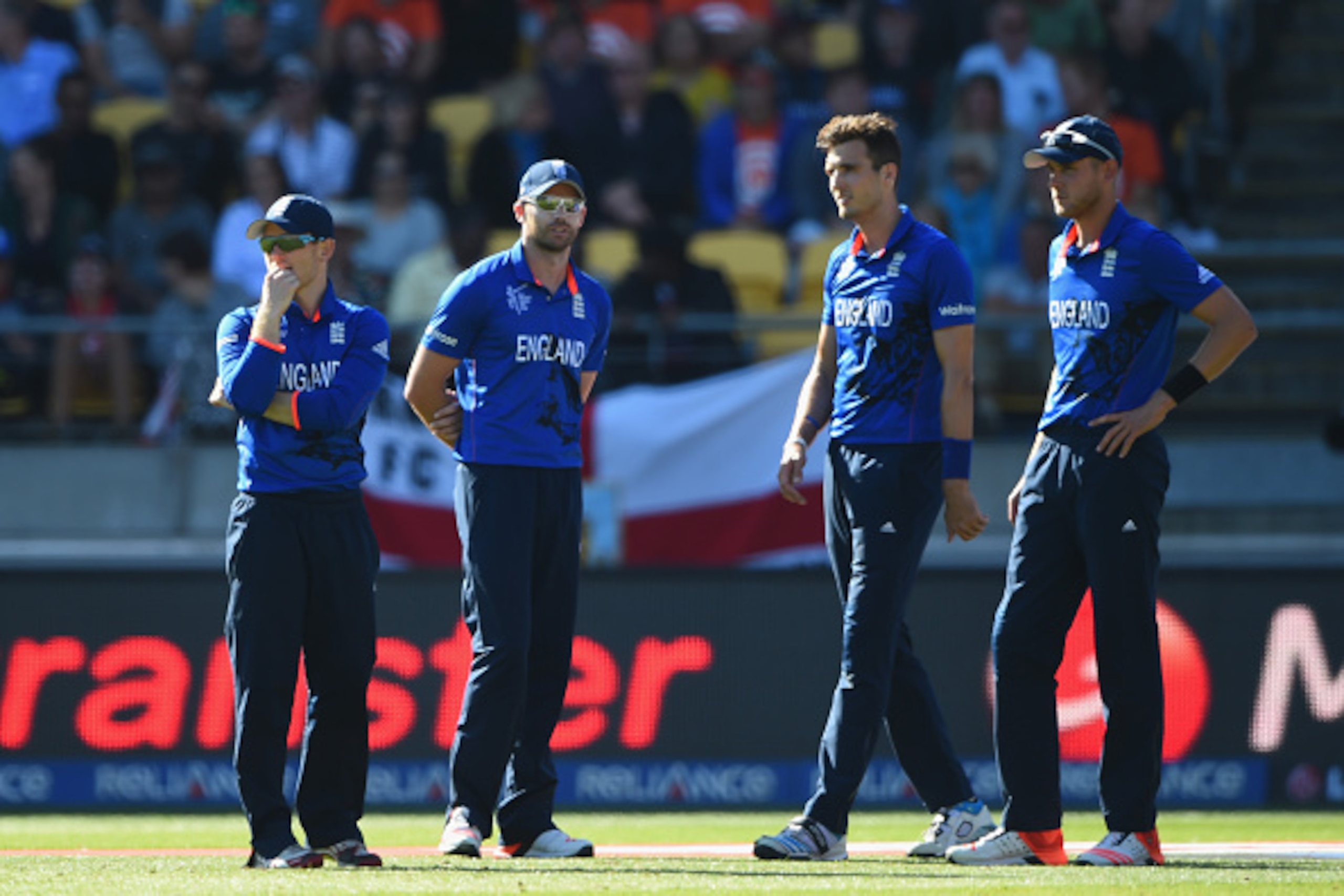 WELLINGTON, NEW ZEALAND - FEBRUARY 20:  England captain Eoin Morgan talks with bowlers James Anderson, Steven Finn and Stuart Broad during the 2015 ICC Cricket World Cup match between England and New Zealand at Wellington Regional Stadium on February 20, 