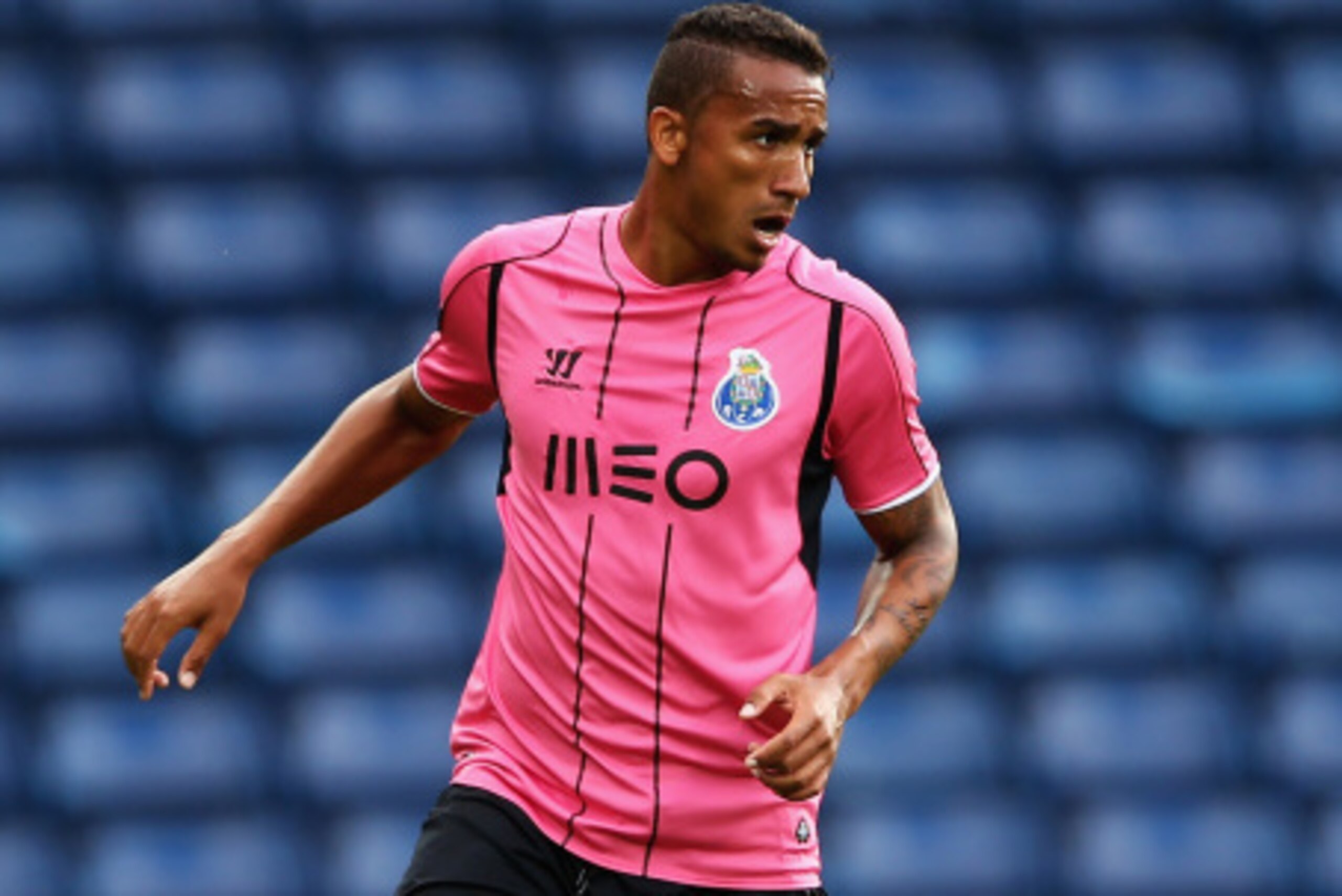 WEST BROMWICH, ENGLAND - AUGUST 09: Danilo of FC Porto in action during the Pre Season Friendly match between West Bromwich Albion and FC Porto at The Hawthorns on August 9, 2014 in West Bromwich, England. (Photo by Matthew Lewis/Getty Images) WEST BROMWICH, ENGLAND - AUGUST 09: Danilo of FC Porto in action during the Pre Season Friendly match between West Bromwich Albion and FC Porto at The Hawthorns on August 9, 2014 in West Bromwich, England. (Photo by Matthew Lewis/Getty Images)