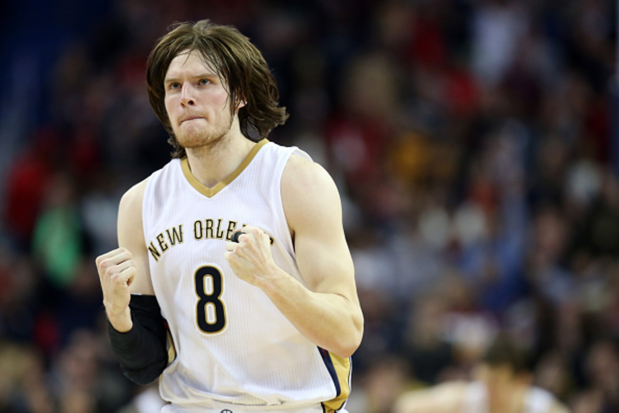 NEW ORLEANS, LA - DECEMBER 12: Luke Babbitt #8 of the New Orleans Pelicans reacts after a three point shot against the Cleveland Cavaliers at Smoothie King Center on December 12, 2014 in New Orleans, Louisiana. NOTE TO USER: User expressly acknowledges NEW ORLEANS, LA - DECEMBER 12: Luke Babbitt #8 of the New Orleans Pelicans reacts after a three point shot against the Cleveland Cavaliers at Smoothie King Center on December 12, 2014 in New Orleans, Louisiana. NOTE TO USER: User expressly acknowledges