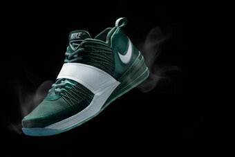 The Nike Zoom Revis 1