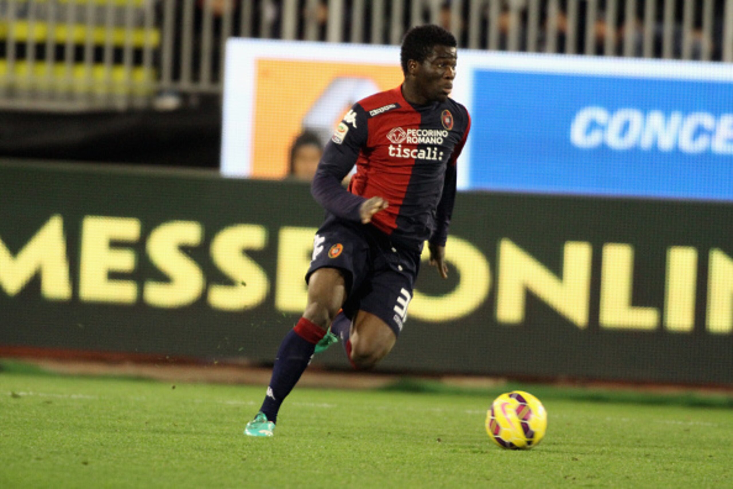 CAGLIARI, ITALY - JANUARY 24: Donsah Godfred of Cagliari in action during the Serie A match between Cagliari Calcio and US Sassuolo Calcio at Stadio Sant'Elia on January 24, 2015 in Cagliari, Italy. (Photo by Enrico Locci/Getty Images) CAGLIARI, ITALY - JANUARY 24: Donsah Godfred of Cagliari in action during the Serie A match between Cagliari Calcio and US Sassuolo Calcio at Stadio Sant'Elia on January 24, 2015 in Cagliari, Italy. (Photo by Enrico Locci/Getty Images)