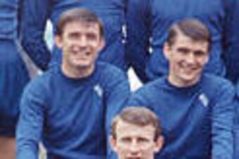 Bobby Tambling (left)