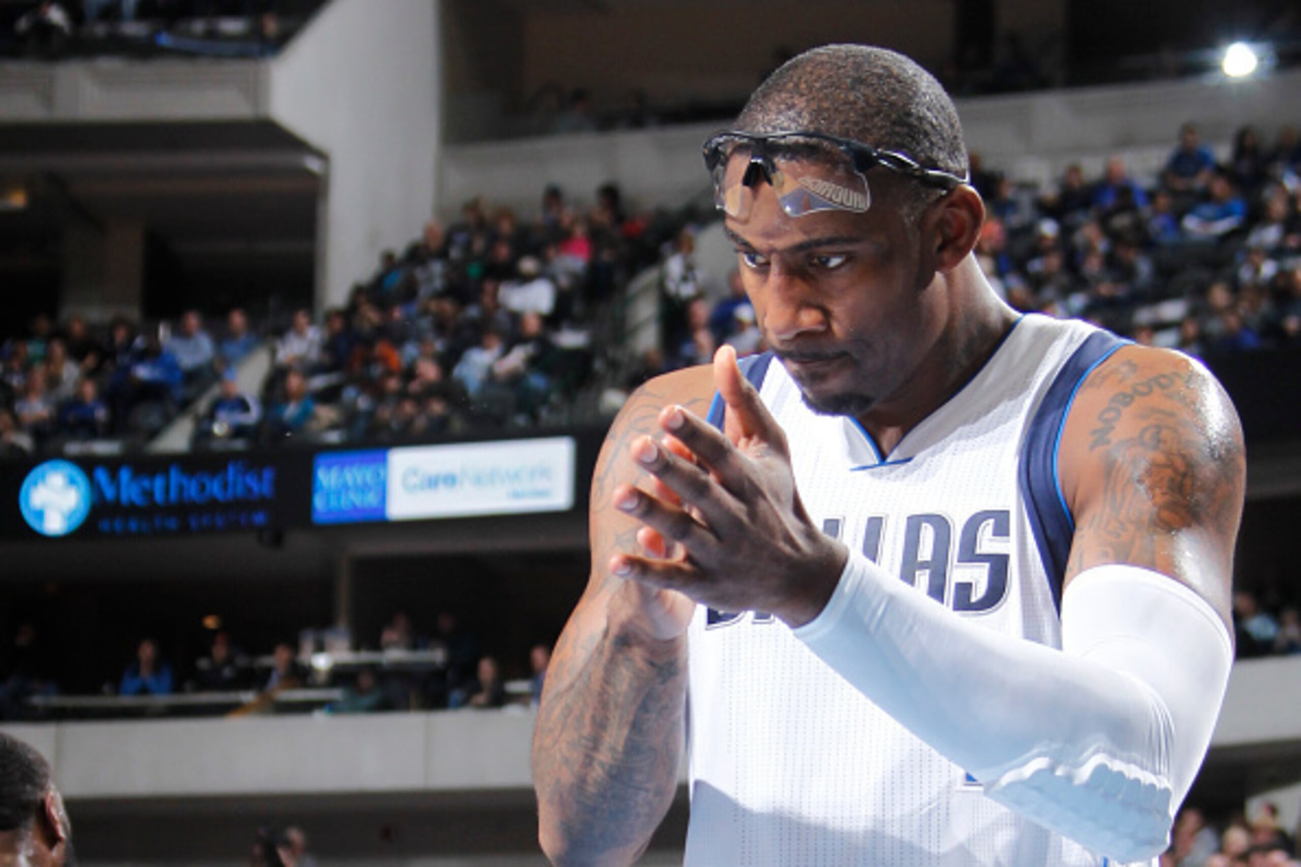 DALLAS, TX - FEBRUARY 22: Amar'e Stoudemire #1 of the Dallas Mavericks stands on the court during a game against the Charlotte Hornets on February 22, 2015 at the American Airlines Center in Dallas, Texas. NOTE TO USER: User expressly acknowledges and agr