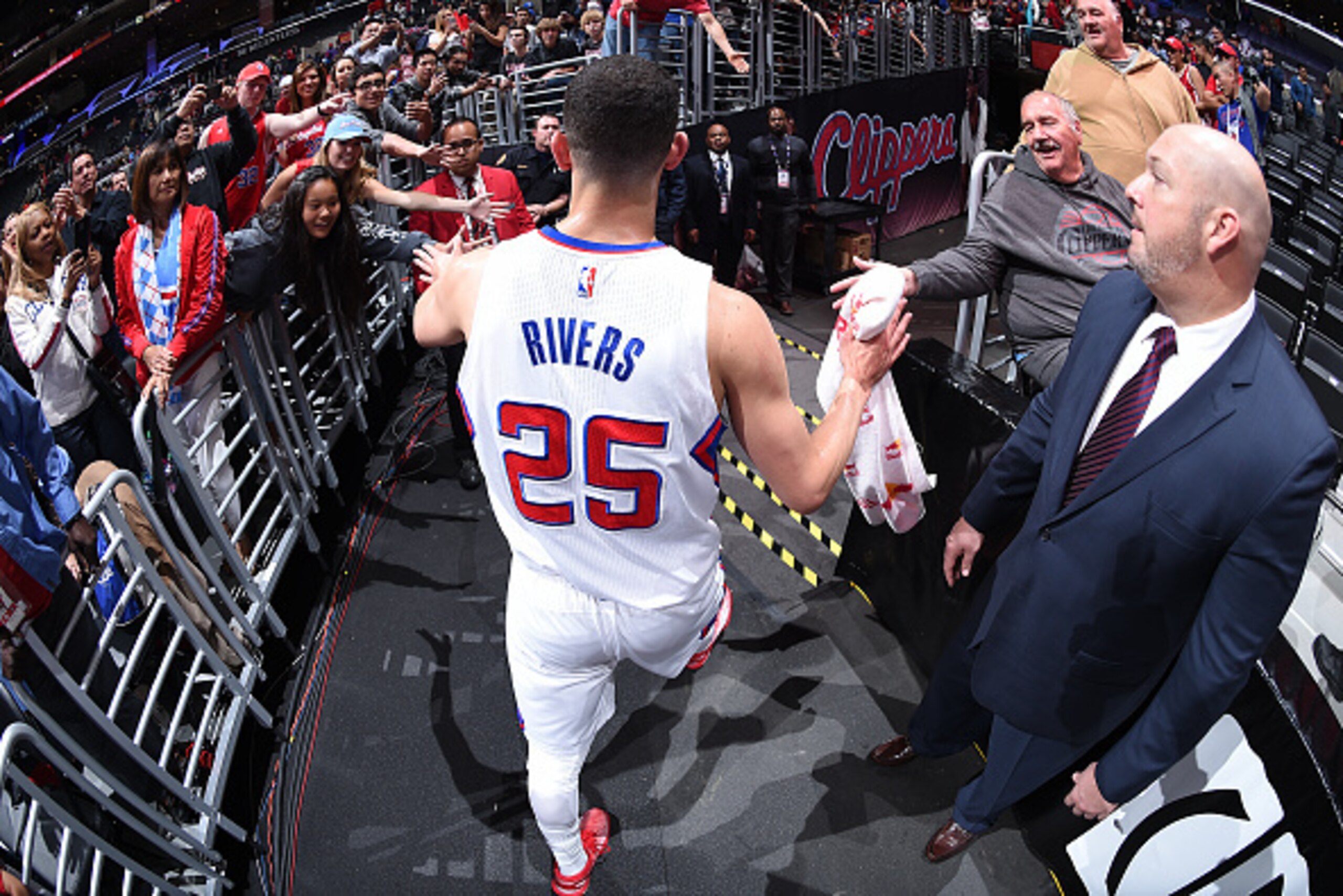LOS ANGELES, CA - FEBRUARY 21:  Austin Rivers #25 of the Los Angeles Clippers greets the fans after the game against the Sacramento Kings on February 21, 2015 at STAPLES Center in Los Angeles, California. NOTE TO USER: User expressly acknowledges and agre
