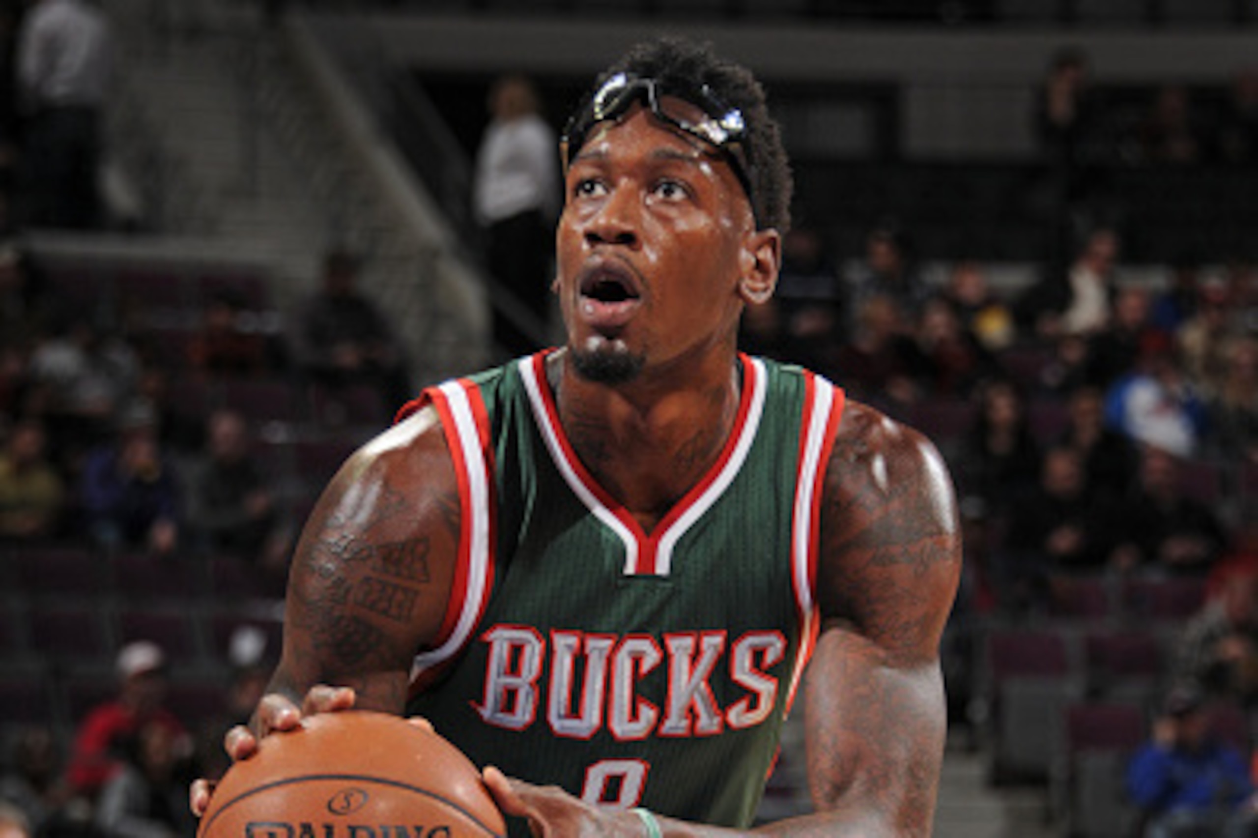 AUBURN HILLS, MI - NOVEMBER 7:  Larry Sanders #8 of the Milwaukee Bucks takes a free throw during the game against the Detroit Pistons on November 7, 2014 at The Palace of Auburn Hills in Auburn Hills, Michigan. NOTE TO USER: User expressly acknowledges a