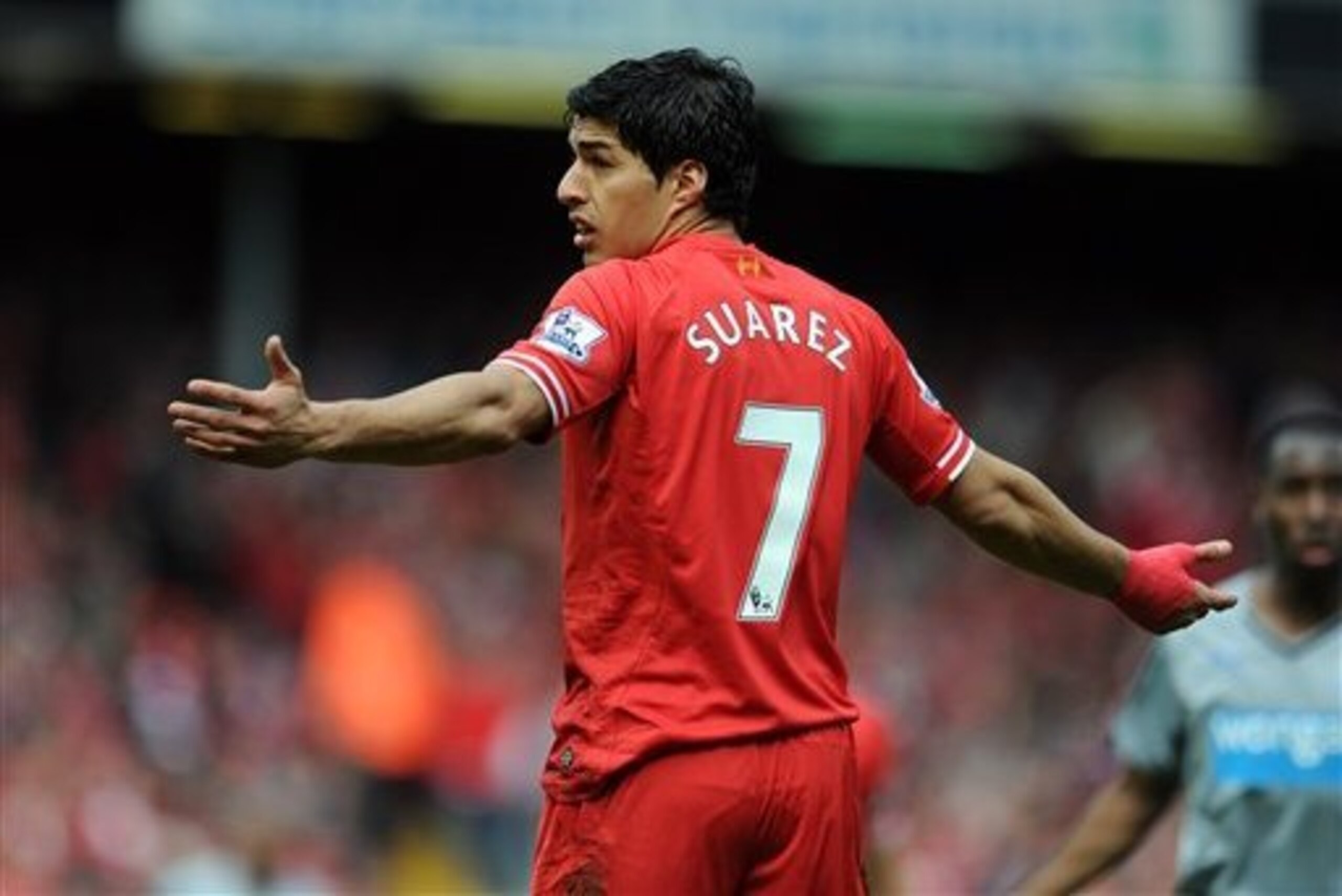 Suarez believes his time at Liverpool entitles him to more respect from the British press.