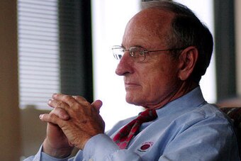 Former Georgia head coach Vince Dooley