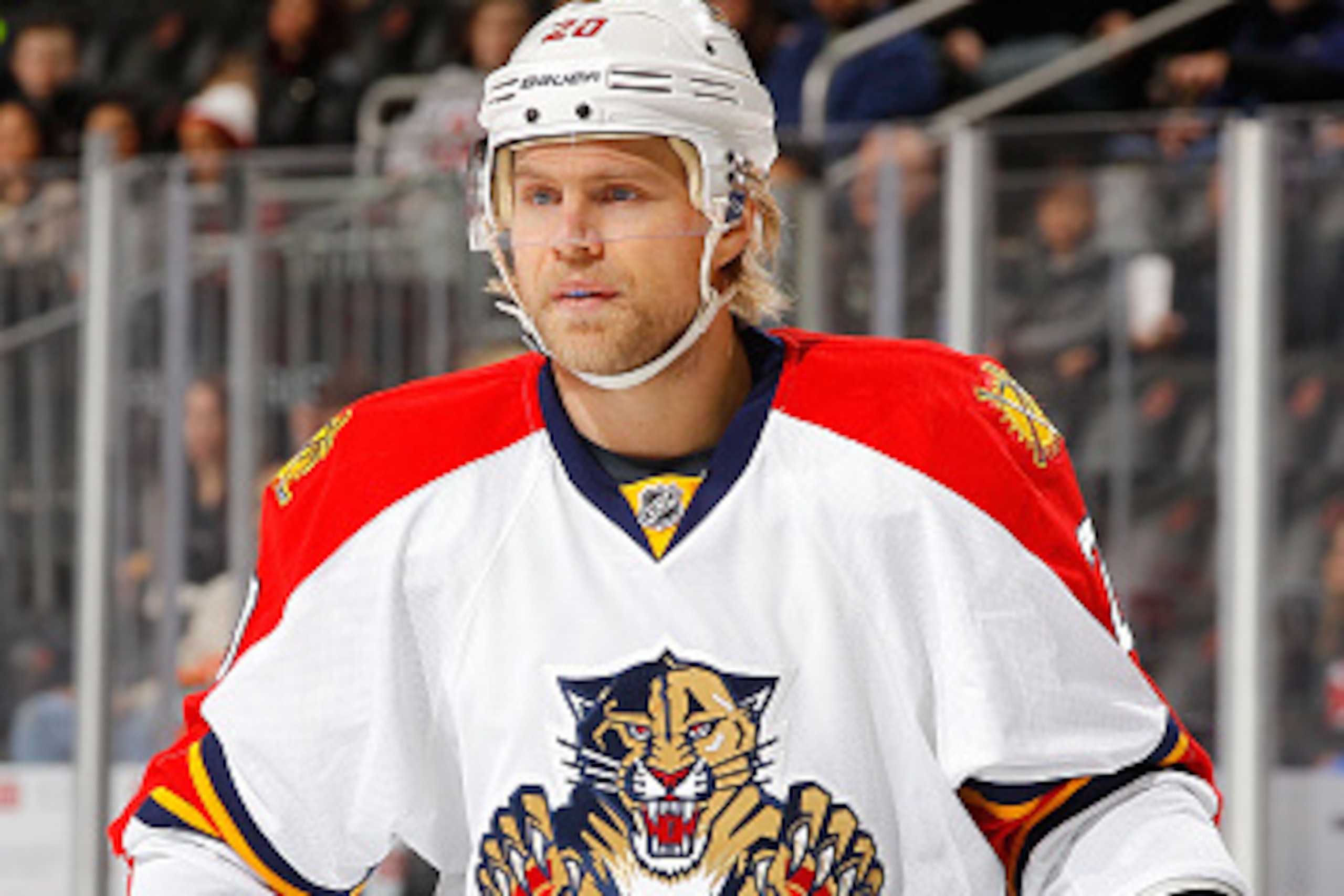 NEWARK, NJ - JANUARY 31: Sean Bergenheim #20 of the Florida Panthers in action against the New Jersey Devils at the Prudential Center on January 31, 2015 in Newark, New Jersey. The Devils defeated the Panthers 3-1. (Photo by Jim McIsaac/Getty Images) NEWARK, NJ - JANUARY 31: Sean Bergenheim #20 of the Florida Panthers in action against the New Jersey Devils at the Prudential Center on January 31, 2015 in Newark, New Jersey. The Devils defeated the Panthers 3-1. (Photo by Jim McIsaac/Getty Images)