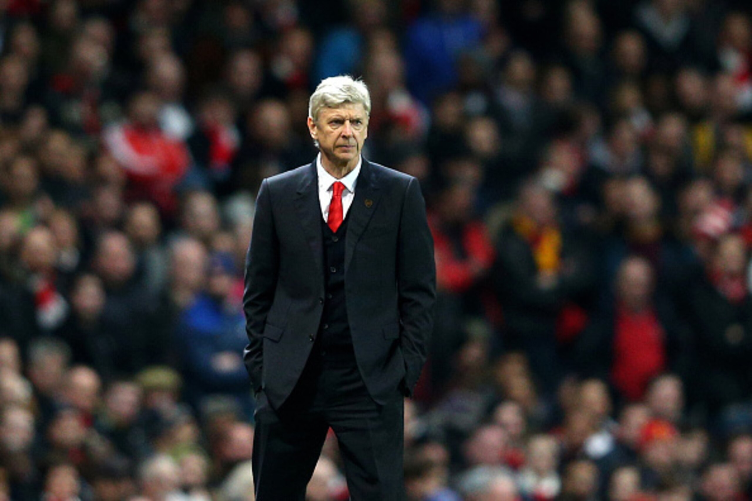 LONDON, ENGLAND - FEBRUARY 25:  Arsene Wenger the manager of Arsenal looks on during the UEFA Champions League round of 16, first leg match between Arsenal and Monaco at The Emirates Stadium on February 25, 2015 in London, United Kingdom.  (Photo by Clive