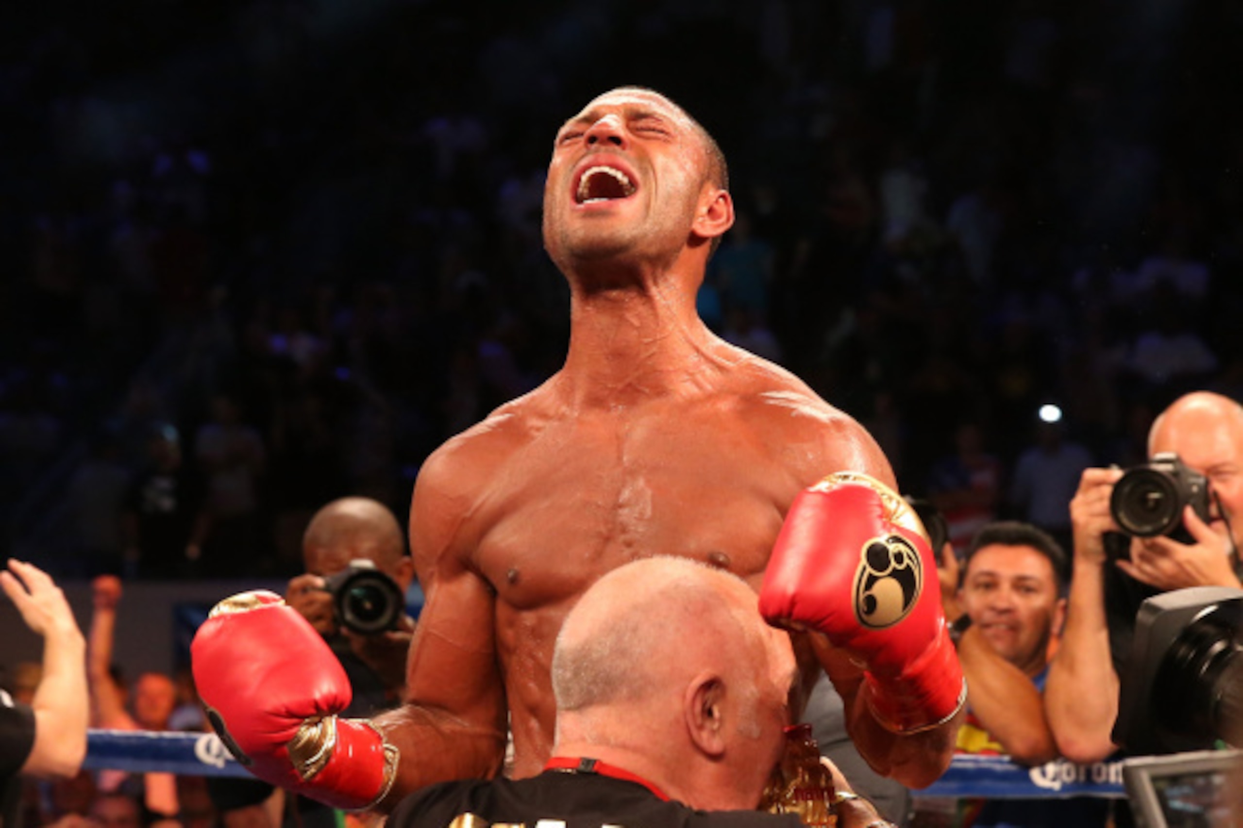 LOS ANGELES, CA - AUGUST 16: Kell Brook reacts after getting the decision over Shawn Porter in their IBF Welterweight World Championship fight at StubHub Center on August 16, 2014 in Los Angeles, California. (Photo by Stephen Dunn/Getty Images) LOS ANGELES, CA - AUGUST 16: Kell Brook reacts after getting the decision over Shawn Porter in their IBF Welterweight World Championship fight at StubHub Center on August 16, 2014 in Los Angeles, California. (Photo by Stephen Dunn/Getty Images)