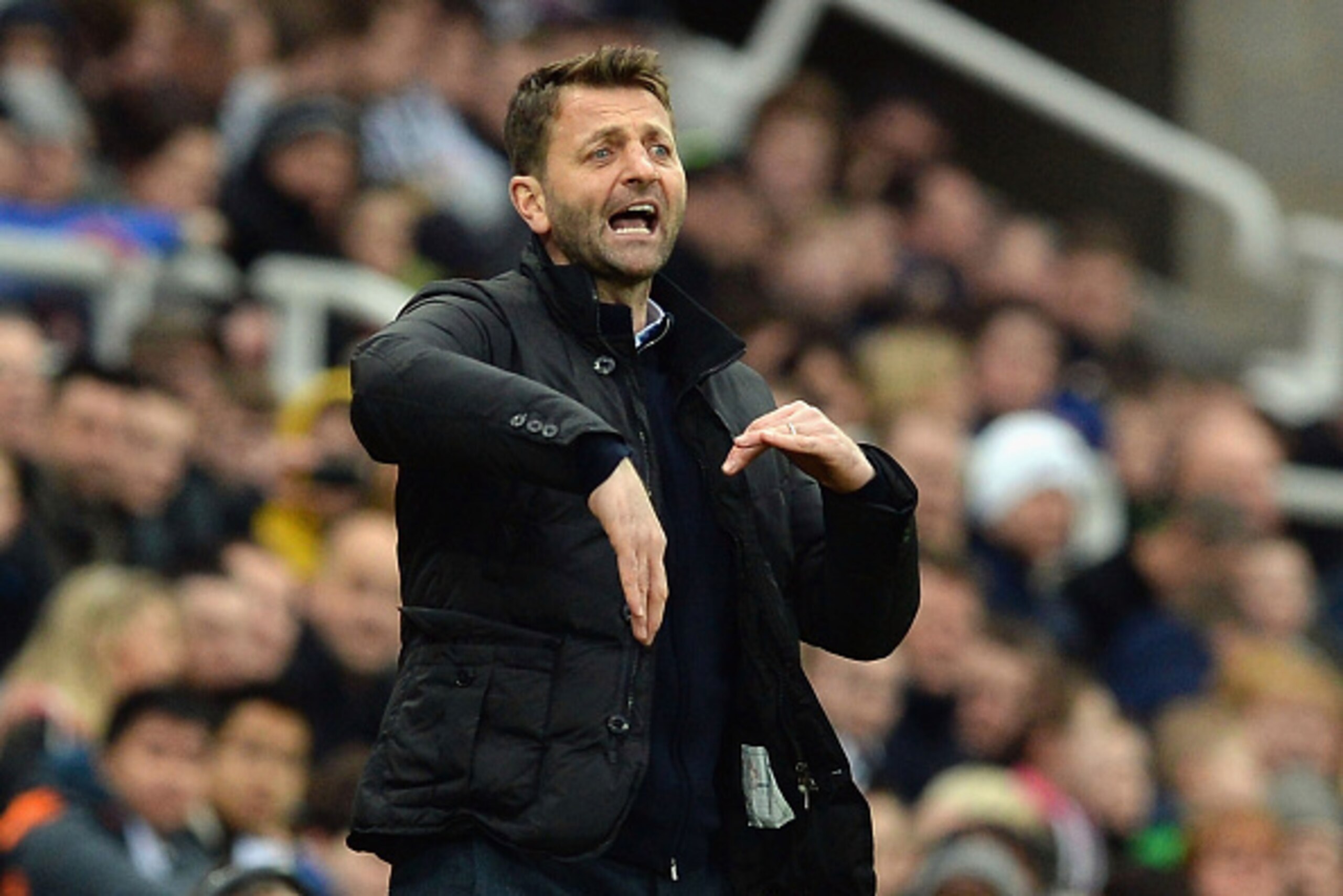NEWCASTLE UPON TYNE, ENGLAND - FEBRUARY 28: Manager Tim Sherwood of Aston Villa on the touchline  during the Barclays Premier League match between Newcastle United and Aston Villa at St James' Park on February 28, 2015 in Newcastle upon Tyne, England.  (P