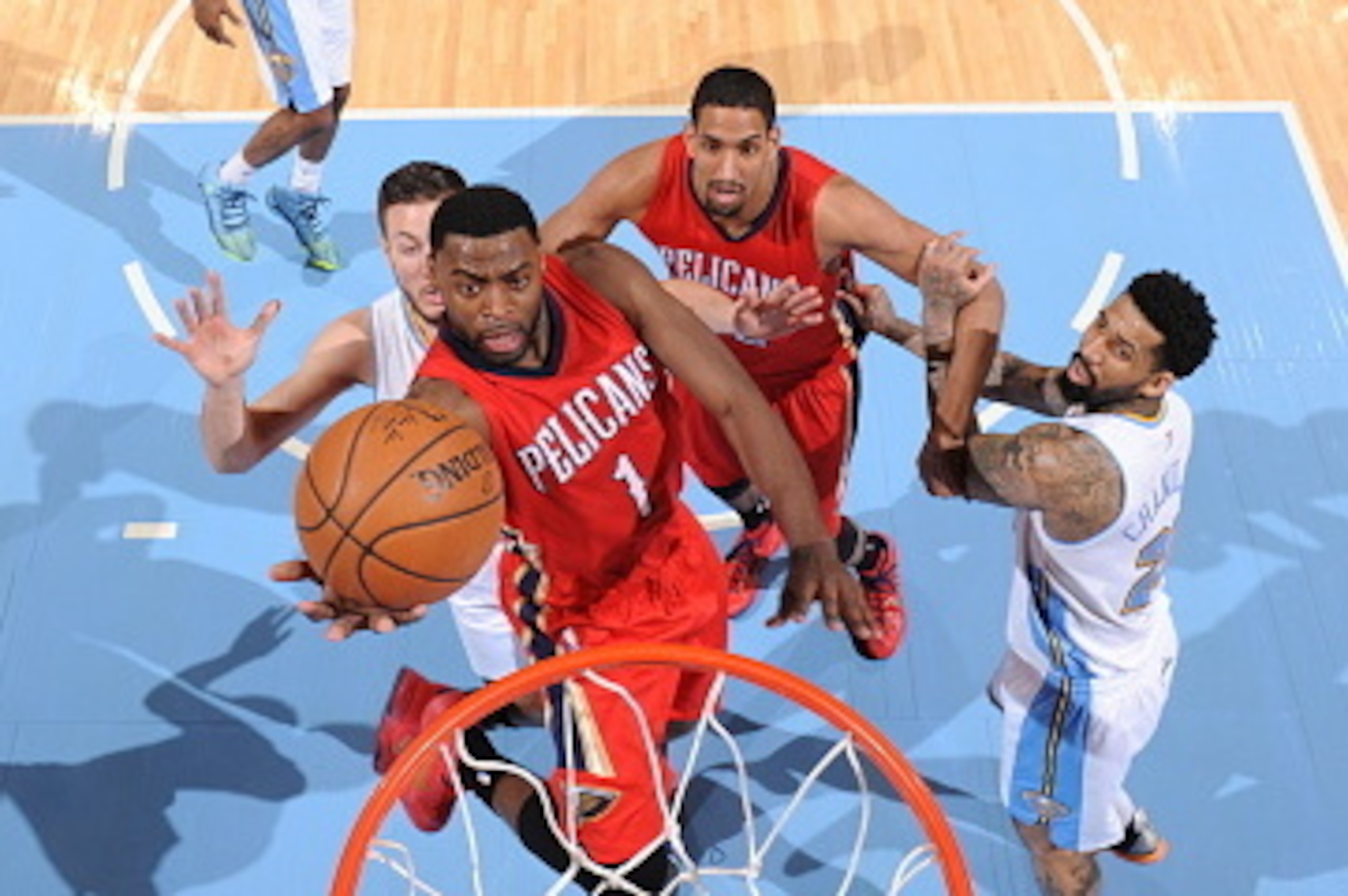 DENVER, CO - MARCH 1:  Tyreke Evans #1 of the New Orleans Pelicans goes to the basket against the Denver Nuggets on March 1, 2015 at the Pepsi Center in Denver, Colorado. NOTE TO USER: User expressly acknowledges and agrees that, by downloading and or usi