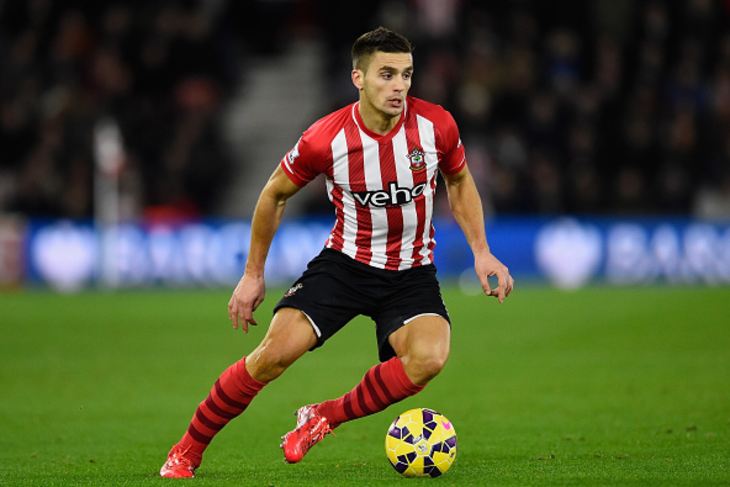 SOUTHAMPTON, ENGLAND - FEBRUARY 01:  Dusan Tadic of Southampton in action during the Barclays Premier League match between Southampton and Swansea City at St Mary's Stadium on February 1, 2015 in Southampton, England.  (Photo by Mike Hewitt/Getty Images)