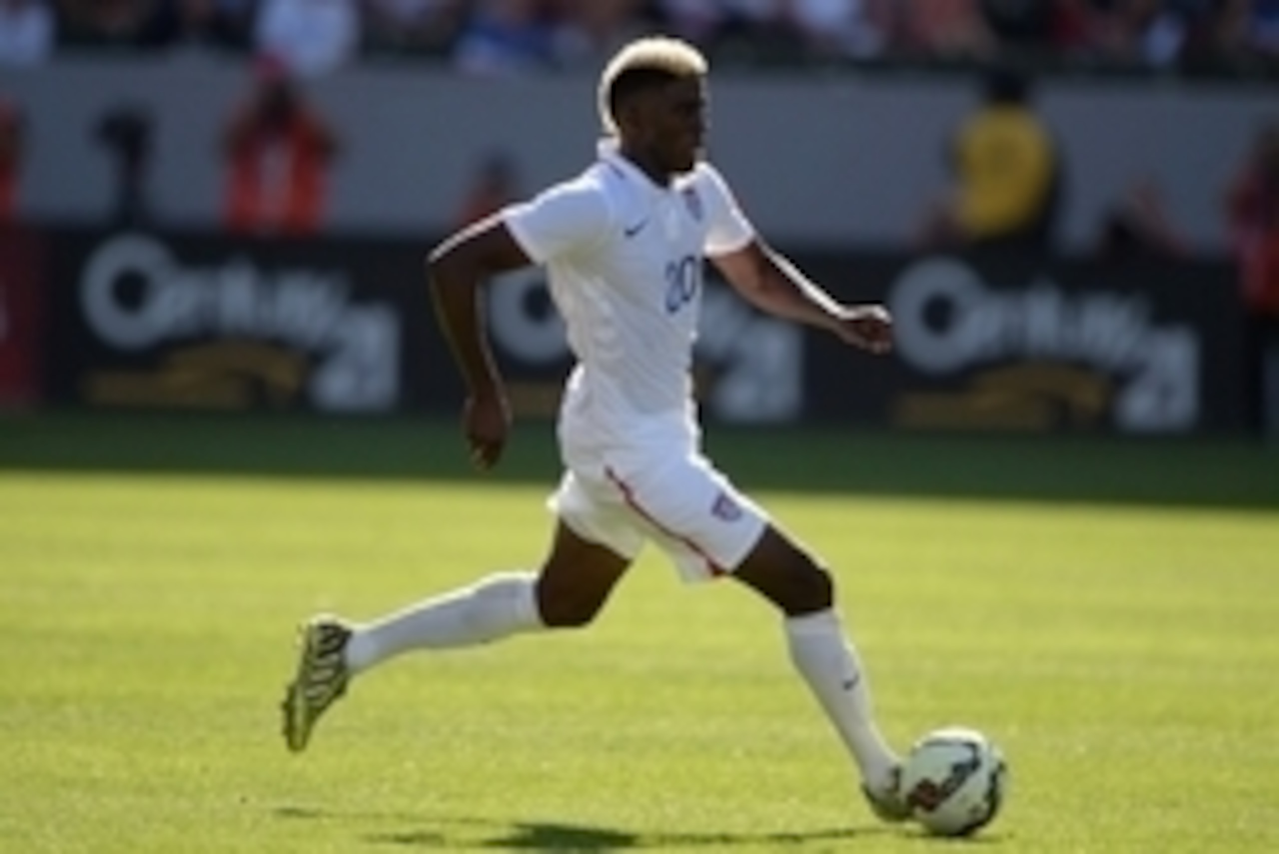 Feb 8, 2015; Carson, CA, USA; United States midfielder Gyasi Zardes (20) against Panama at StubHub Center. The United States defeated Panama 2-0. Mandatory Credit: Kirby Lee-USA TODAY Sports
