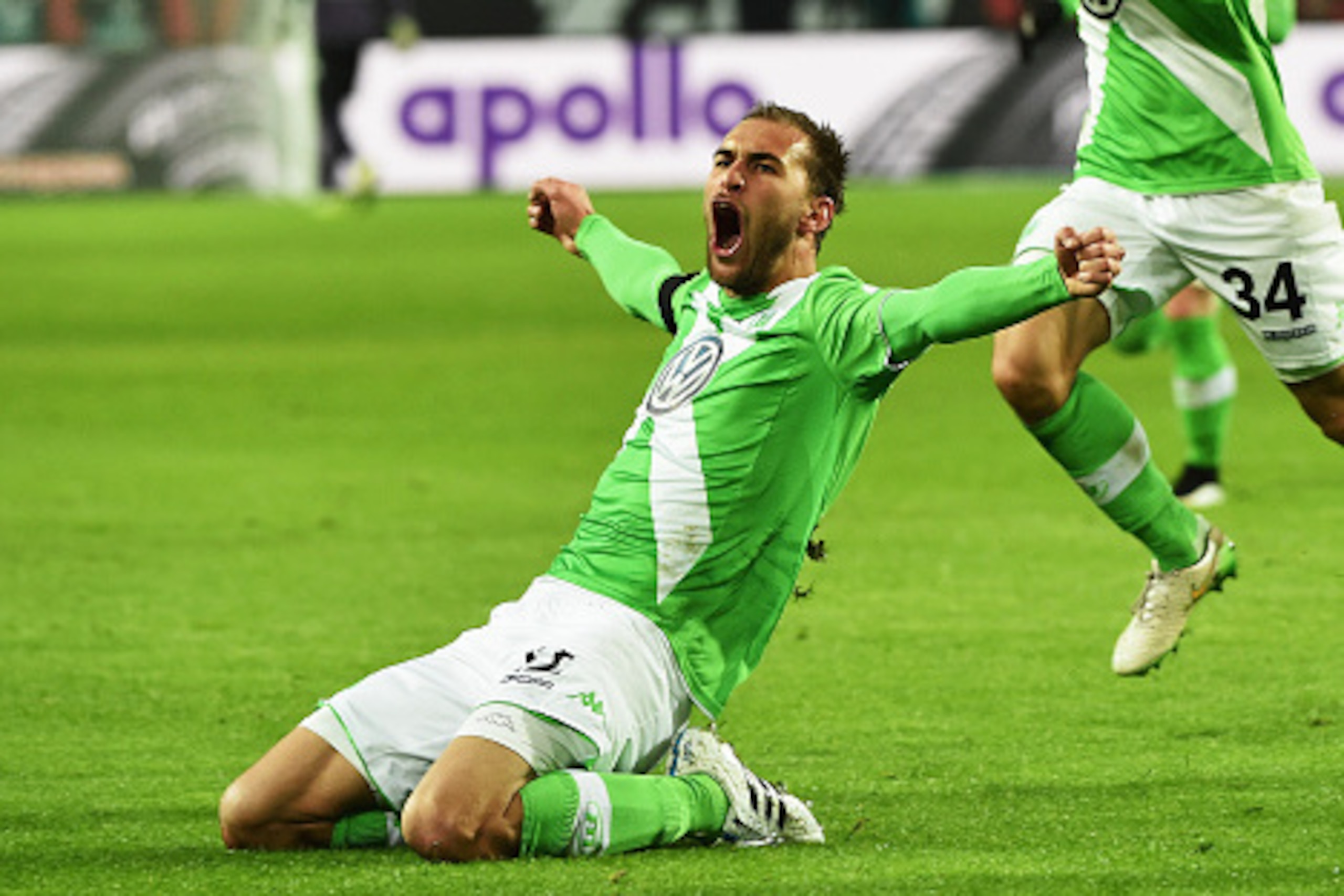 WOLFSBURG, GERMANY - JANUARY 30:  Bas Dost of Wolfsburg celebrate scoring his second goal during the Bundesliga match between VfL Wolfsburg and FC Bayern Muenchen at Volkswagen Arena on January 30, 2015 in Wolfsburg, Germany.  (Photo by Stuart Franklin/Ge
