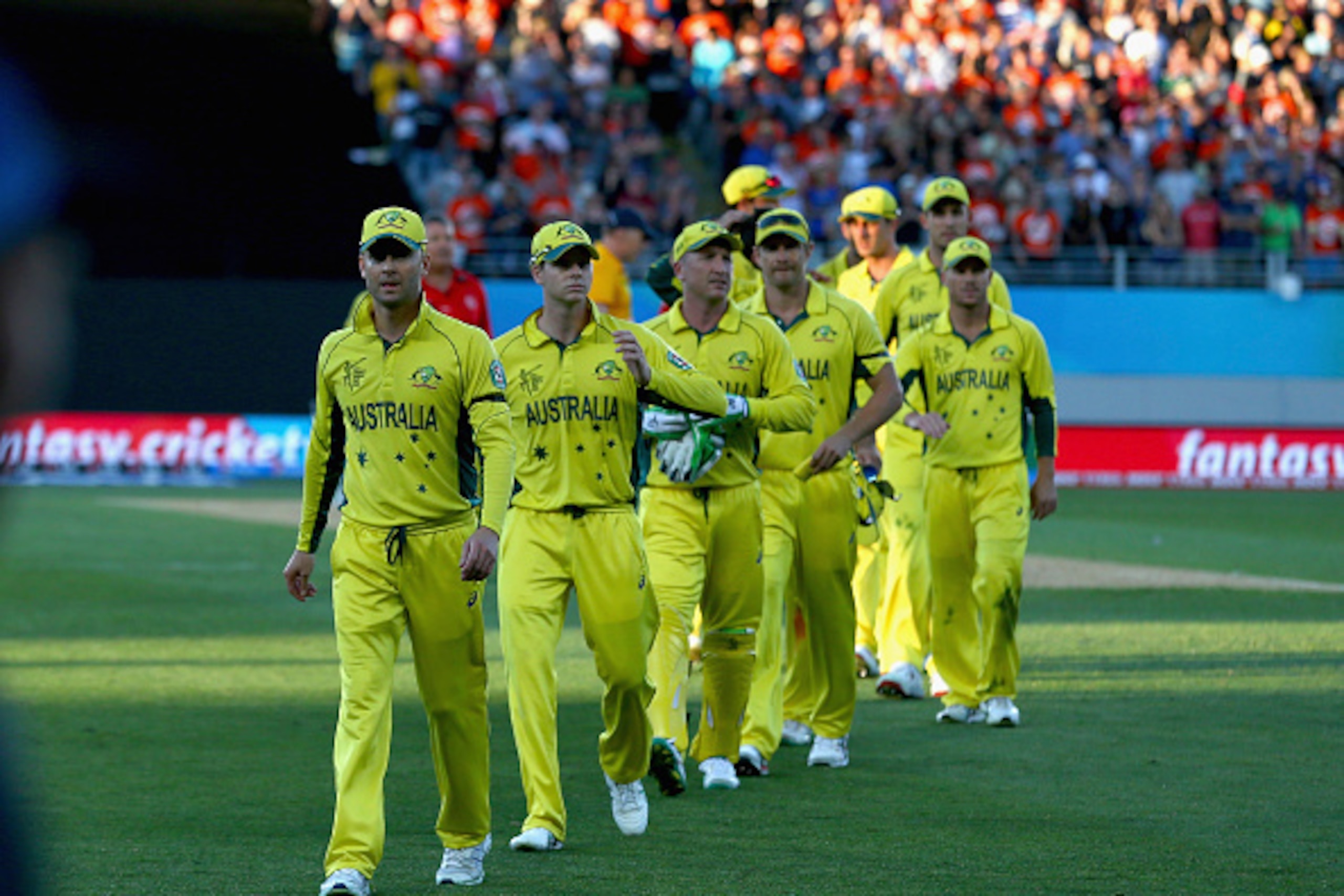 AUCKLAND, NEW ZEALAND - FEBRUARY 28:  Michael Clarke of Australia leads his team from the field after the 2015 ICC Cricket World Cup match between Australia and New Zealand at Eden Park on February 28, 2015 in Auckland, New Zealand.  (Photo by Ryan Pierse