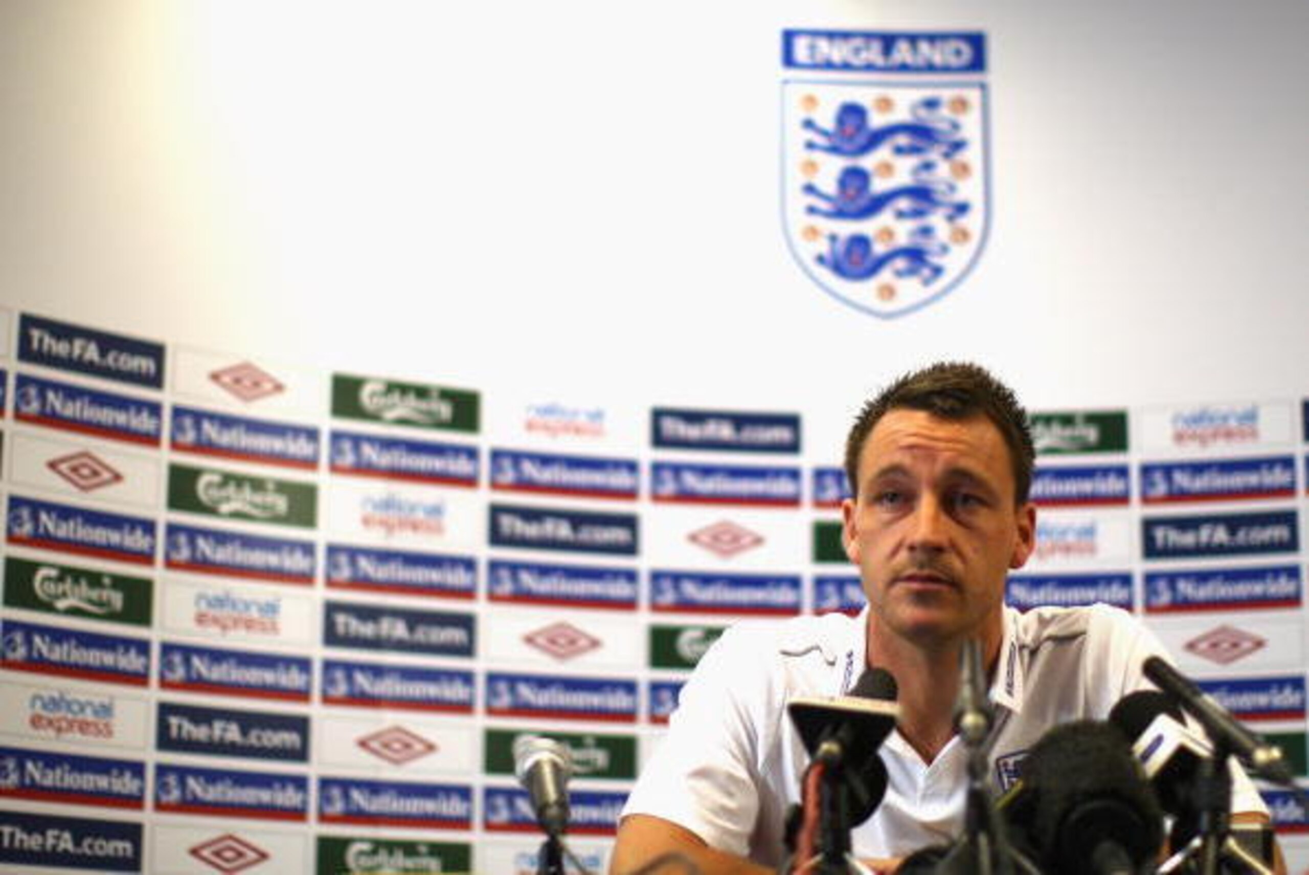 ST ALBANS, ENGLAND - SEPTEMBER 04:  England  captain John Terry at the England team training  press conference at London Colney on September 4, 2009 in St Albans, England.  (Photo by Mark Thompson/Getty Images)