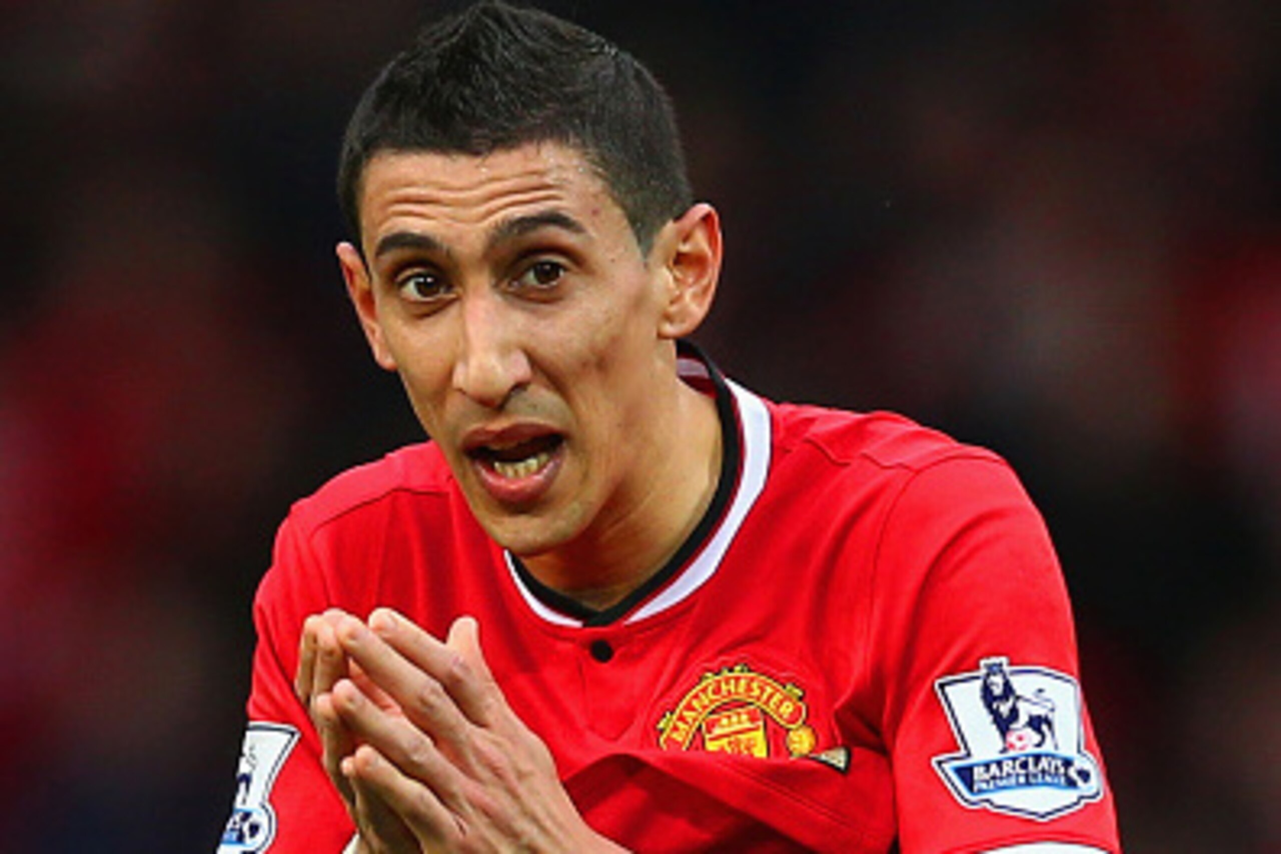 MANCHESTER, ENGLAND - FEBRUARY 28:  Angel di Maria of Manchester United reacts during the Barclays Premier League match between Manchester United and Sunderland at Old Trafford on February 28, 2015 in Manchester, England.  (Photo by Clive Brunskill/Getty 