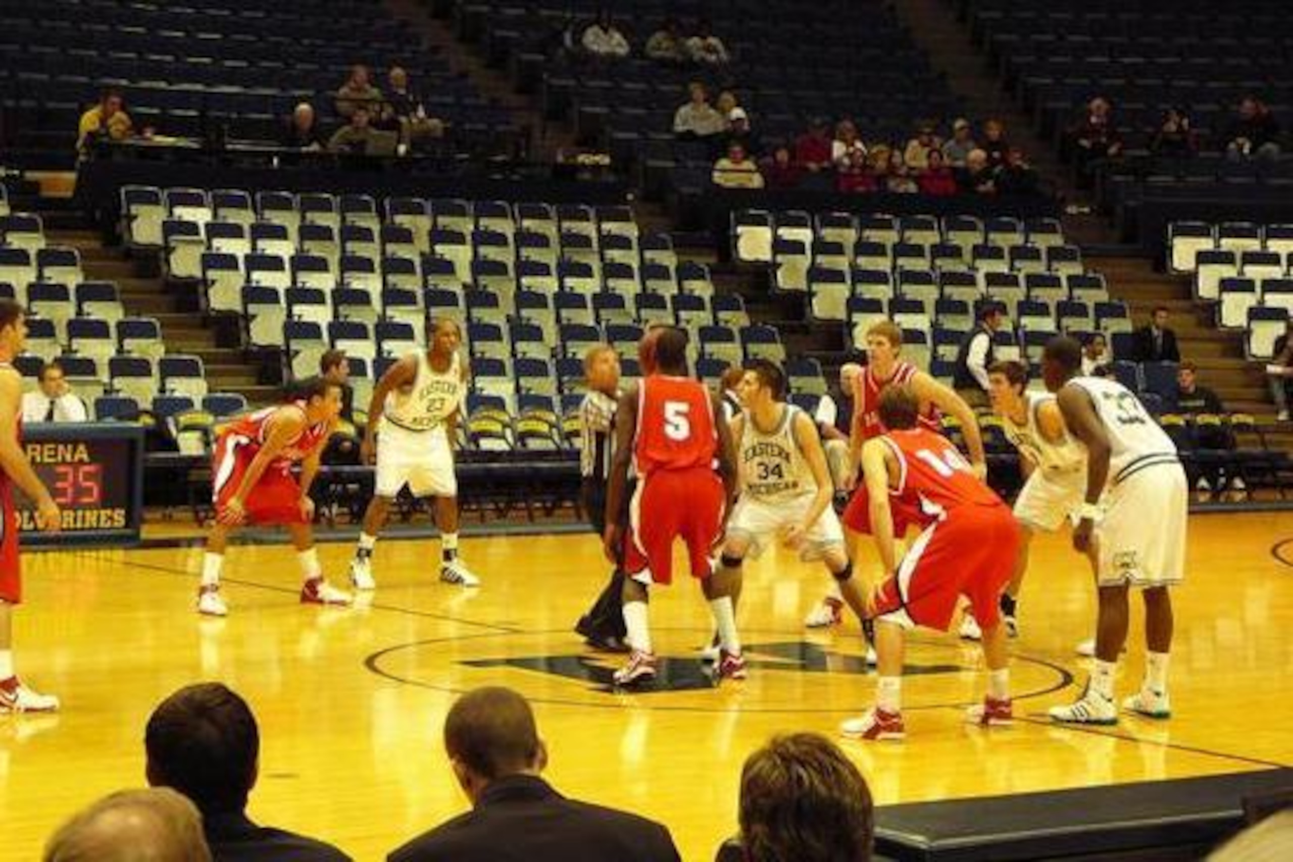 Steph Curry's first collegiate game