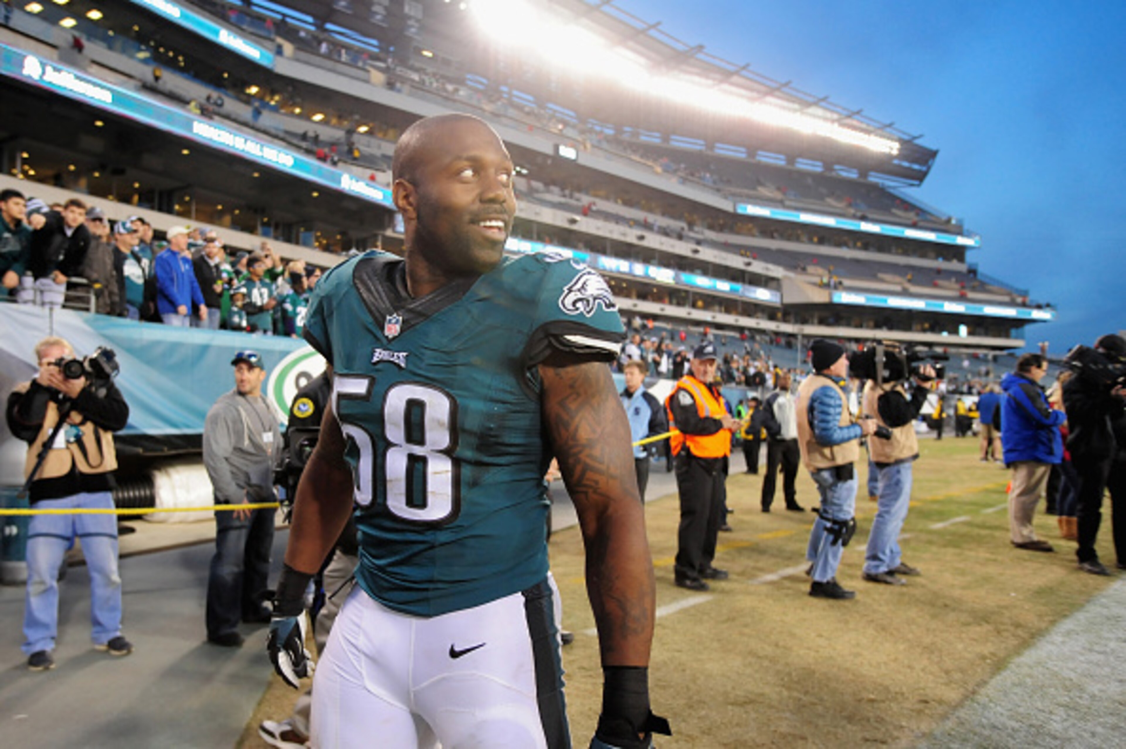 PHILADELPHIA, PA - NOVEMBER 23:  Trent Cole #58 of the Philadelphia Eagles leaves the field after their 43-24 over the Tennessee Titans  at Lincoln Financial Field on November 23, 2014 in Philadelphia, Pennsylvania.  (Photo by Evan Habeeb/Getty Images)