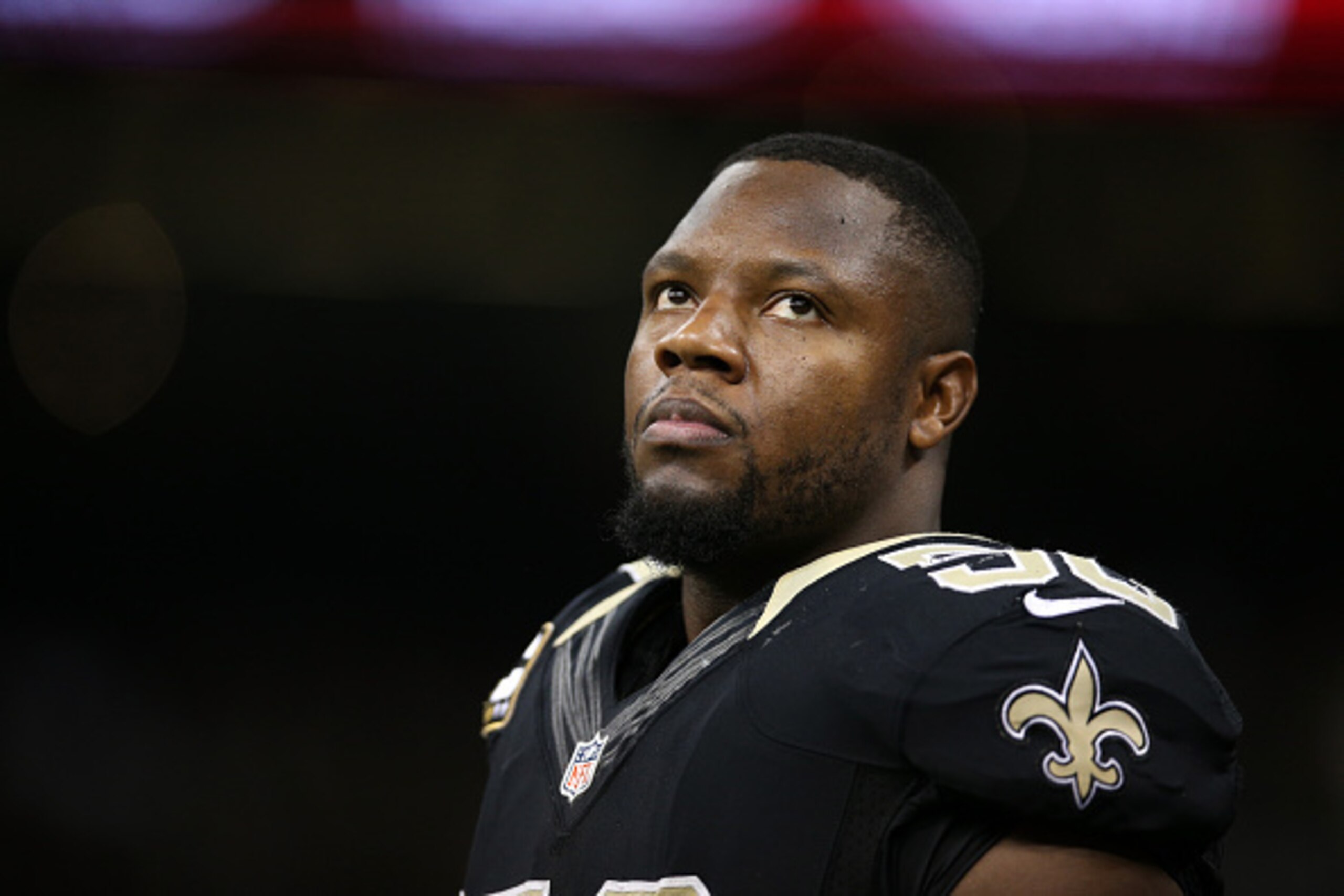 NEW ORLEANS, LA - OCTOBER 26:  Curtis Lofton #50 of the New Orleans Saints against the Green Bay Packers at Mercedes-Benz Superdome on October 26, 2014 in New Orleans, Louisiana.  (Photo by Chris Graythen/Getty Images)