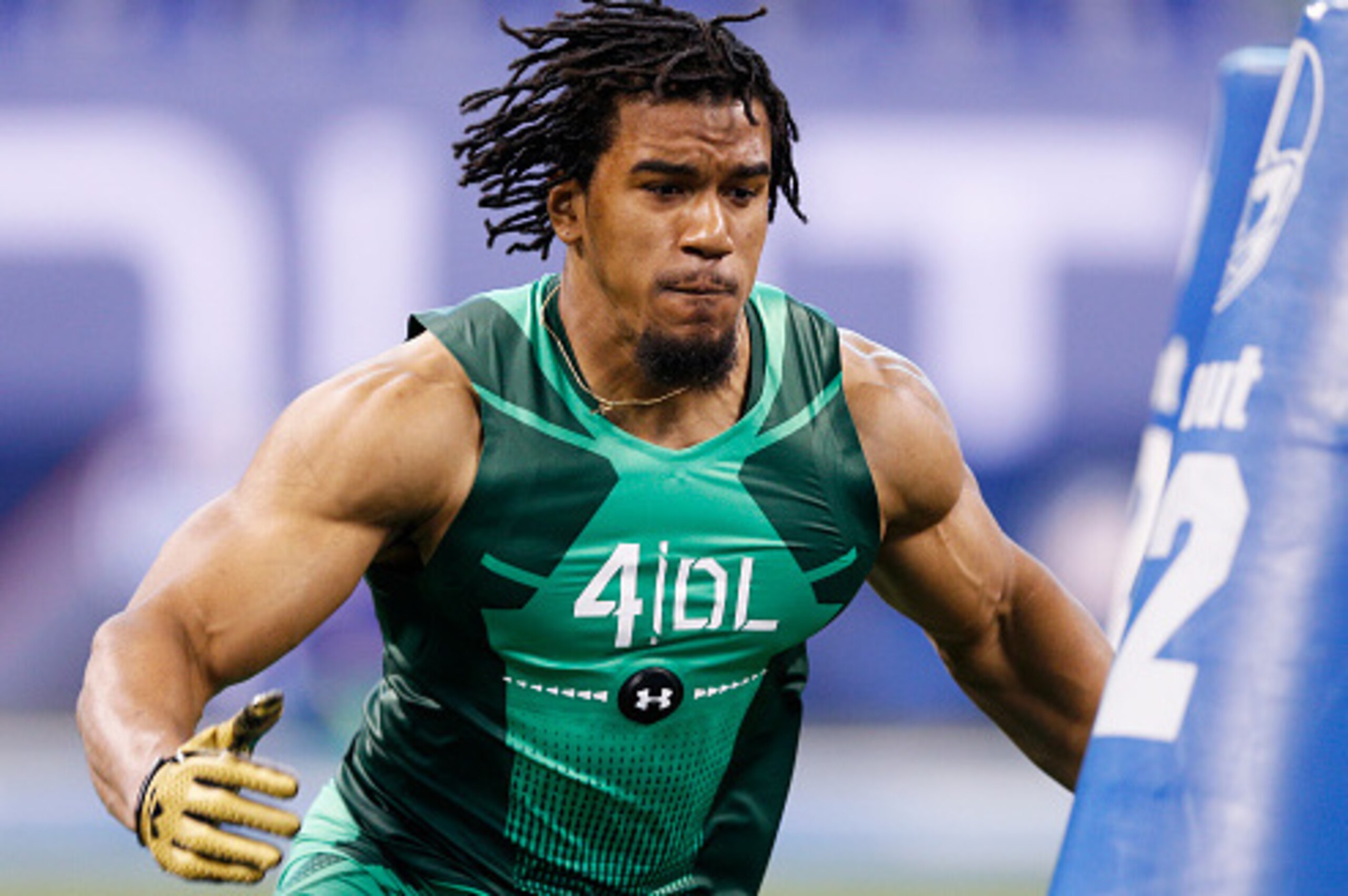 INDIANAPOLIS, IN - FEBRUARY 22: Defensive lineman Vic Beasley of Clemson competes during the 2015 NFL Scouting Combine at Lucas Oil Stadium on February 22, 2015 in Indianapolis, Indiana. (Photo by Joe Robbins/Getty Images)
