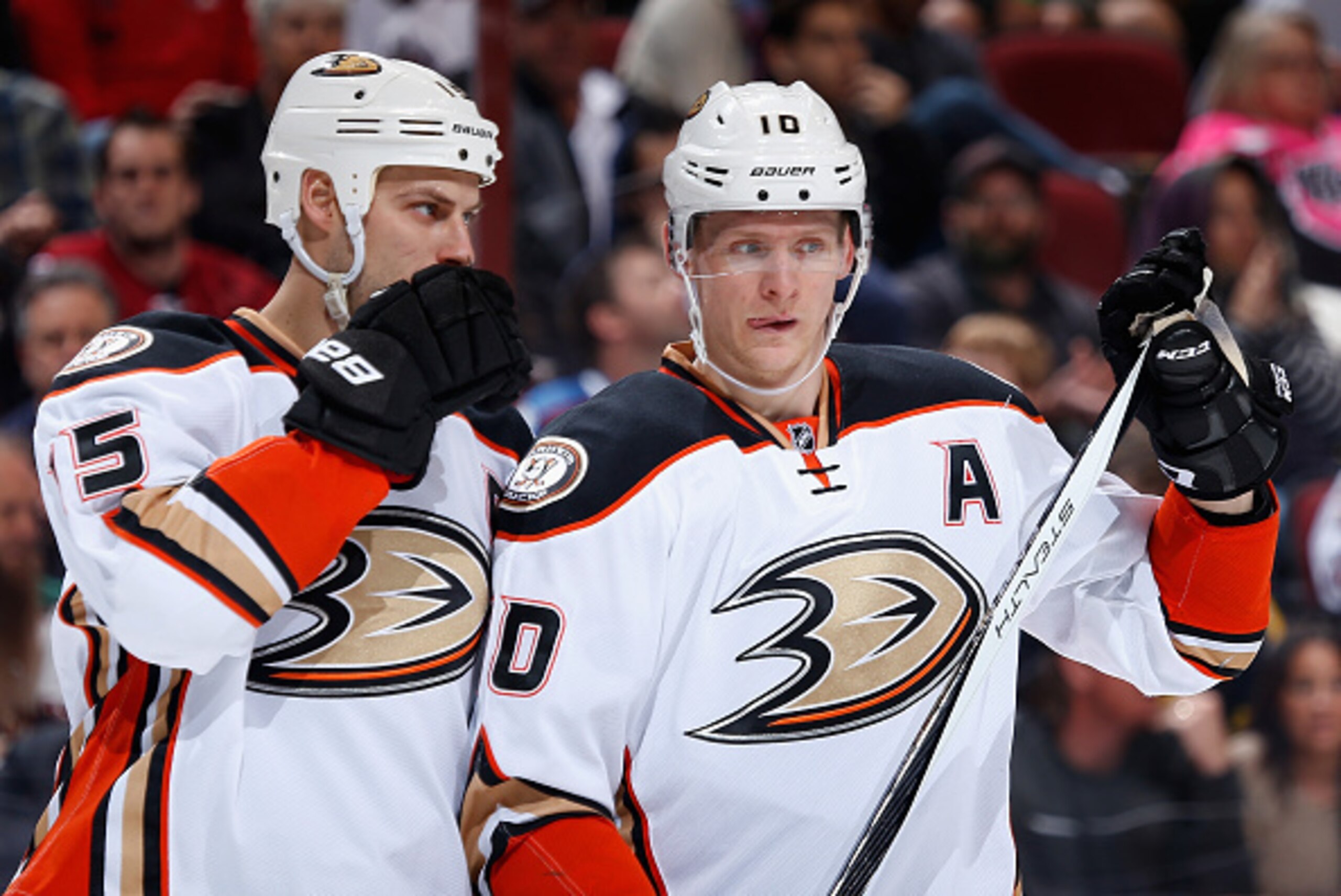 GLENDALE, AZ - MARCH 03:  Ryan Getzlaf #15 and Corey Perry #10 of the Anaheim Ducks talk during the second period of the NHL game against the Arizona Coyotes at Gila River Arena on March 3, 2015 in Glendale, Arizona.  (Photo by Christian Petersen/Getty Im