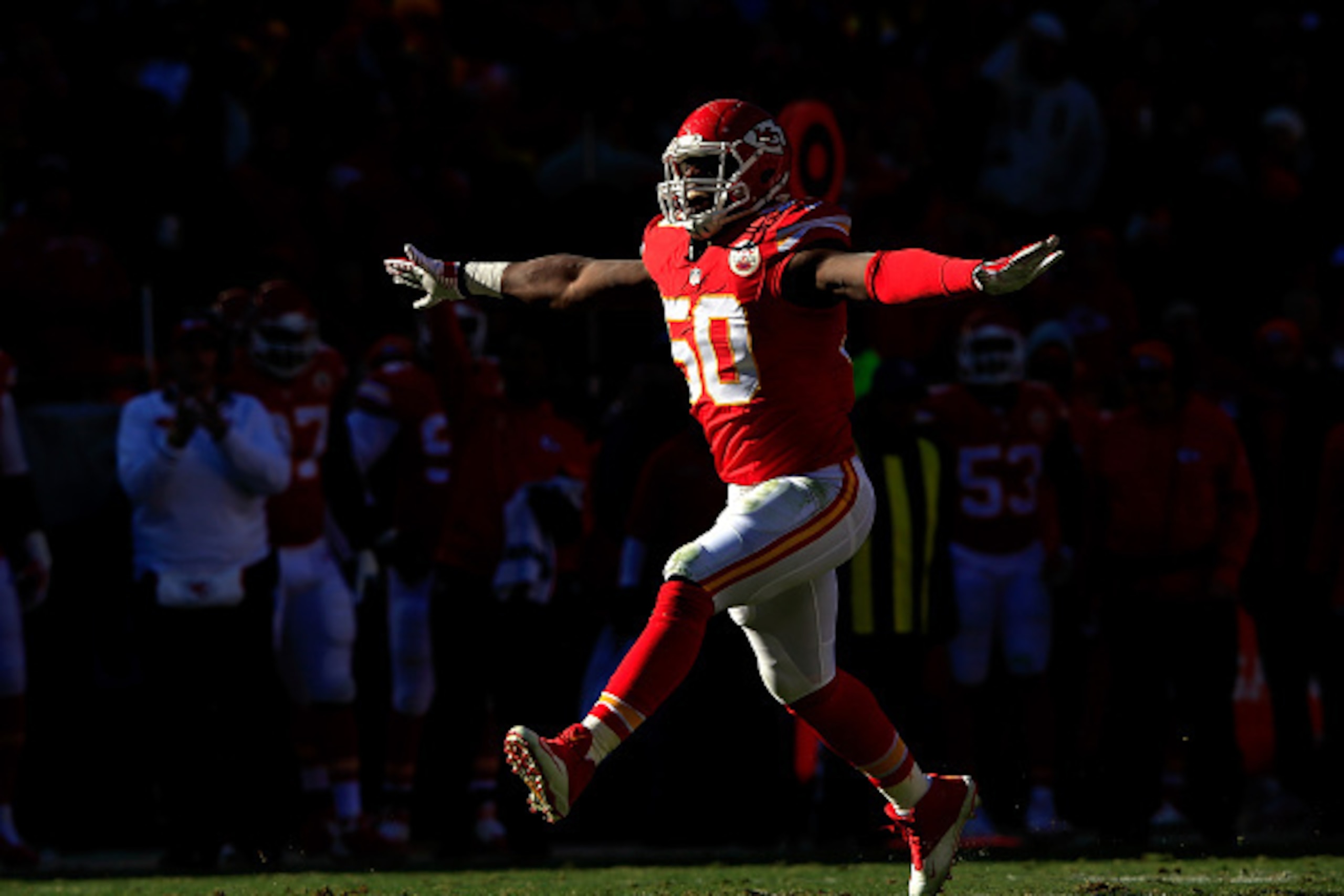 KANSAS CITY, MO - DECEMBER 28:  Outside linebacker Justin Houston #50 of the Kansas City Chiefs reacts after making a sack during the first half of the game against the San Diego Chargers at Arrowhead Stadium on December 28, 2014 in Kansas City, Missouri.