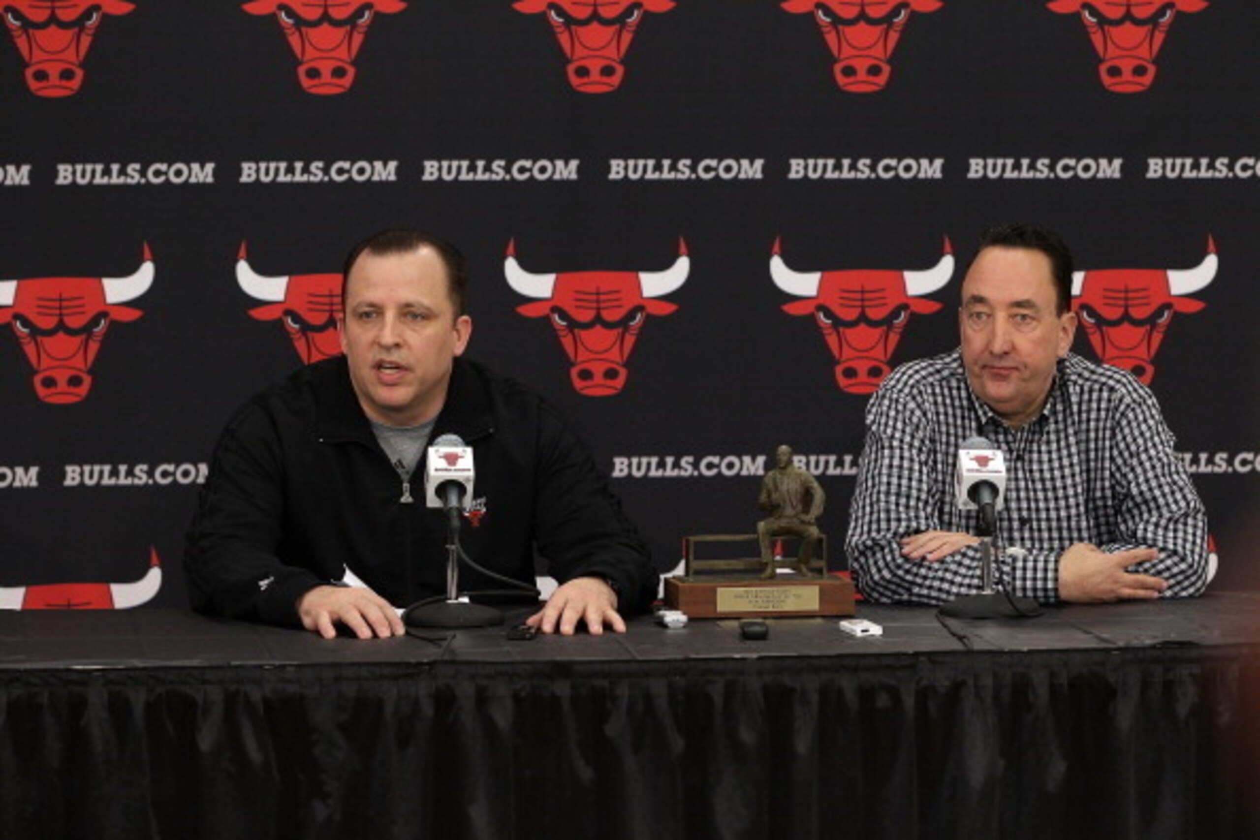 DEERFIELD, IL - MAY 01:  Chicago Bulls head coach Tom Thibodeau addresses the media alongside Bulls General Manager Gar Forman after being named 2010-2011 NBA Coach of the Year on May 1, 2011 at Berto Center in Deerfield, Illinois.  NOTE TO USER:  User ex