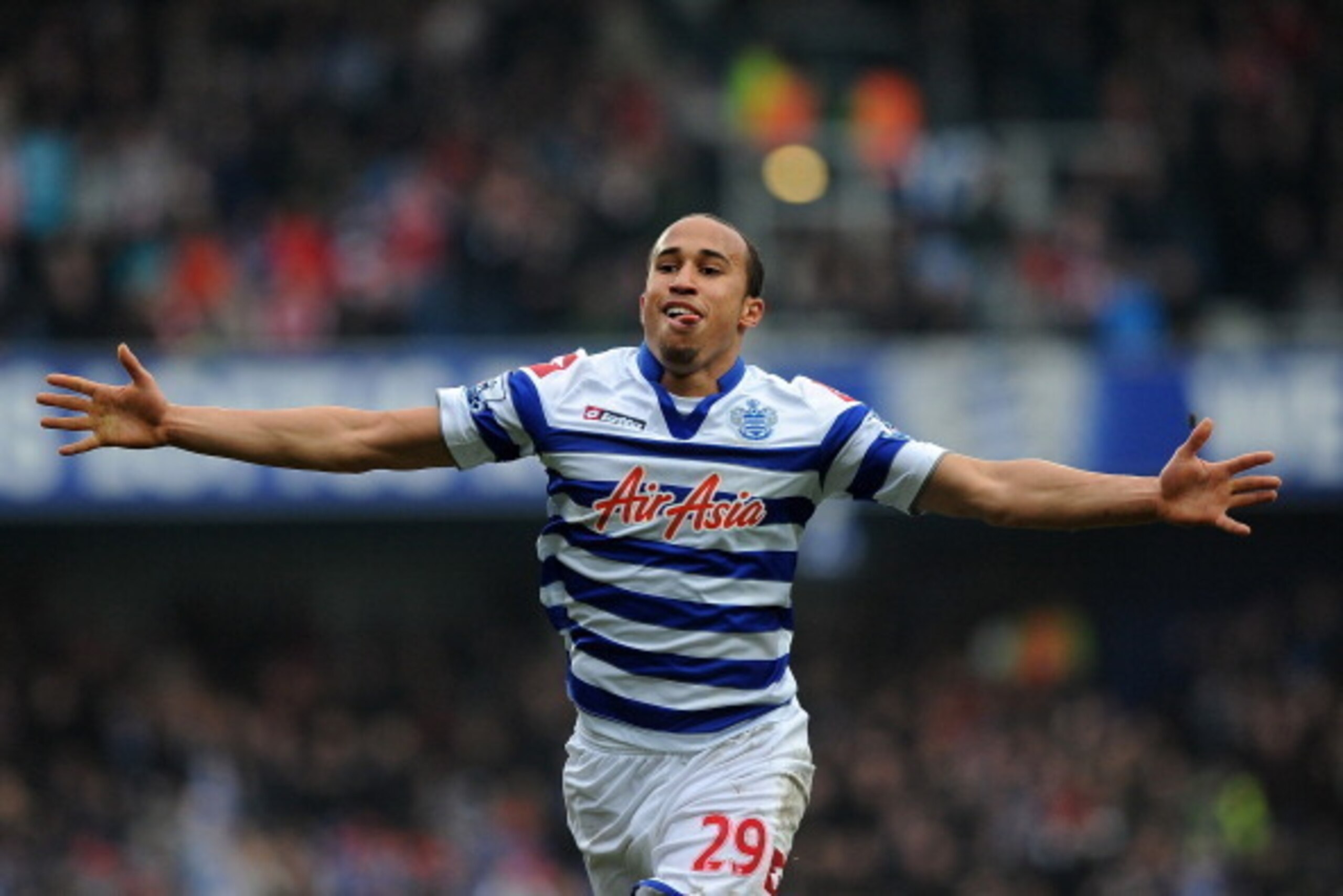 LONDON, ENGLAND - MARCH 09:  Andros Townsend of Queens Park Rangers celerates scoring their second goal during the Barclays Premier League match between Queens Park Rangers and Sunderland at Loftus Road on March 9, 2013 in London, England.  (Photo by Char