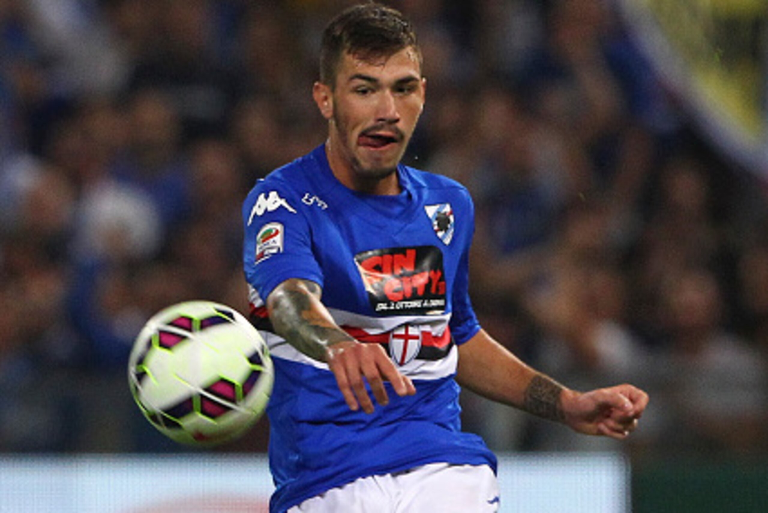 GENOA, ITALY - SEPTEMBER 28: Alessio Romagnoli of UC Sampdoria in action during the Serie A match between Genoa CFC and UC Sampdoria at Stadio Luigi Ferraris on September 28, 2014 in Genoa, Italy. (Photo by Marco Luzzani/Getty Images) GENOA, ITALY - SEPTEMBER 28: Alessio Romagnoli of UC Sampdoria in action during the Serie A match between Genoa CFC and UC Sampdoria at Stadio Luigi Ferraris on September 28, 2014 in Genoa, Italy. (Photo by Marco Luzzani/Getty Images)