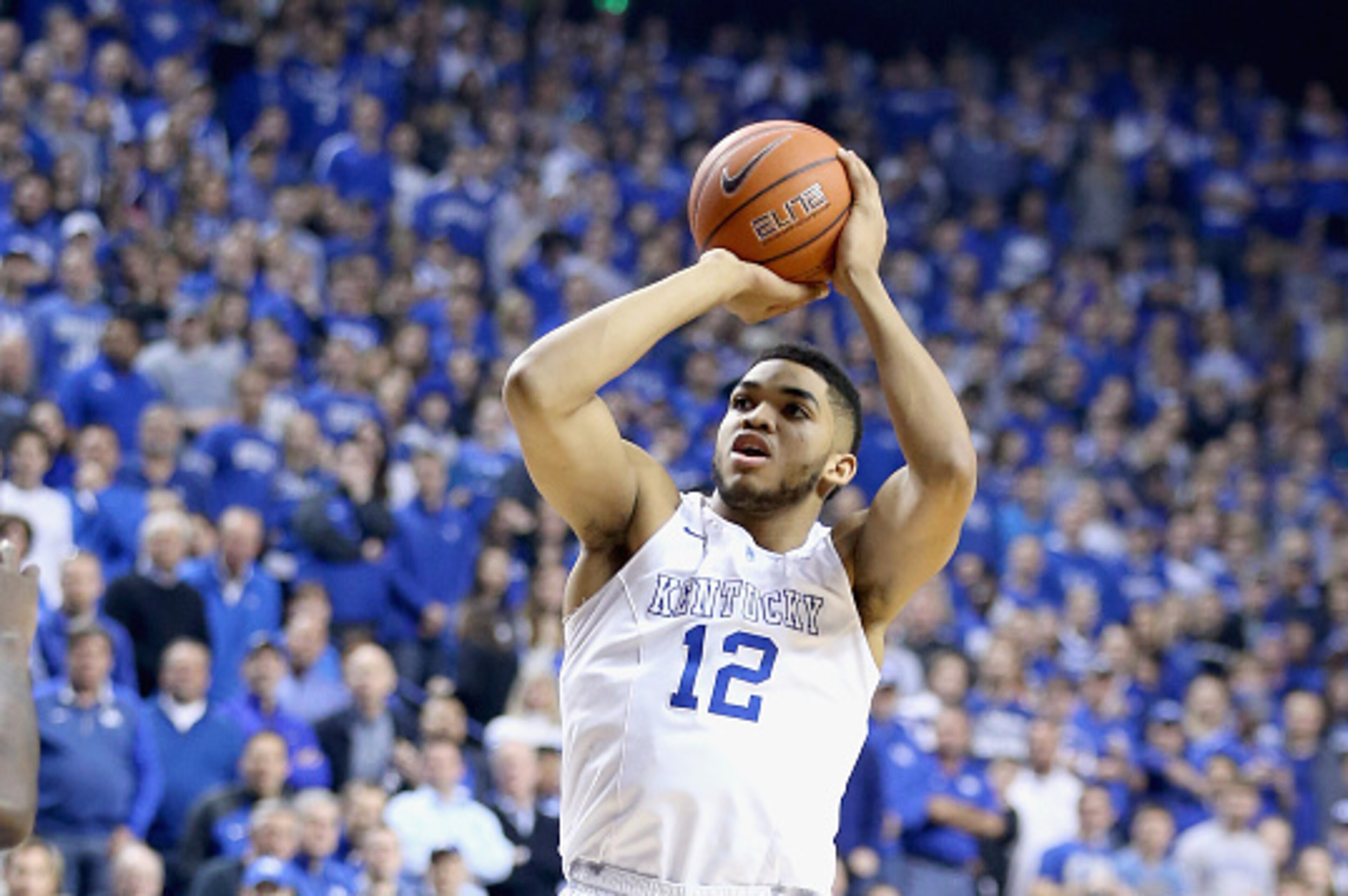 LEXINGTON, KY - MARCH 07: Karl-Anthony Towns #12 of the Kentucky Wildcats shoots the ball during the game against the Florida Gators at Rupp Arena on March 7, 2015 in Lexington, Kentucky. (Photo by Andy Lyons/Getty Images) LEXINGTON, KY - MARCH 07: Karl-Anthony Towns #12 of the Kentucky Wildcats shoots the ball during the game against the Florida Gators at Rupp Arena on March 7, 2015 in Lexington, Kentucky. (Photo by Andy Lyons/Getty Images)