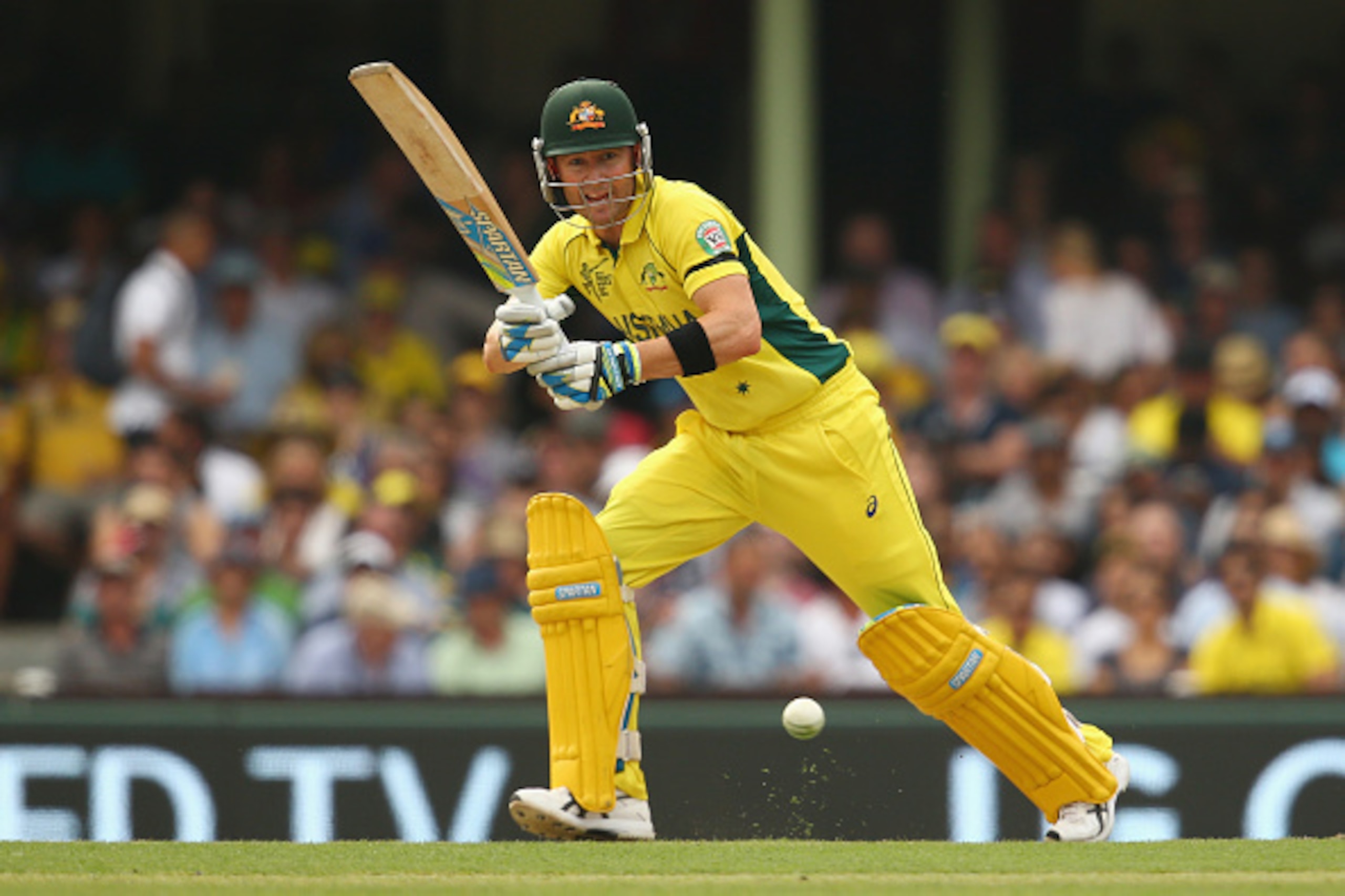 SYDNEY, AUSTRALIA - MARCH 08:  Michael Clarke of Australia bats during the 2015 ICC Cricket World Cup match between Australia and Sri Lanka at Sydney Cricket Ground on March 8, 2015 in Sydney, Australia.  (Photo by Mark Kolbe/Getty Images)