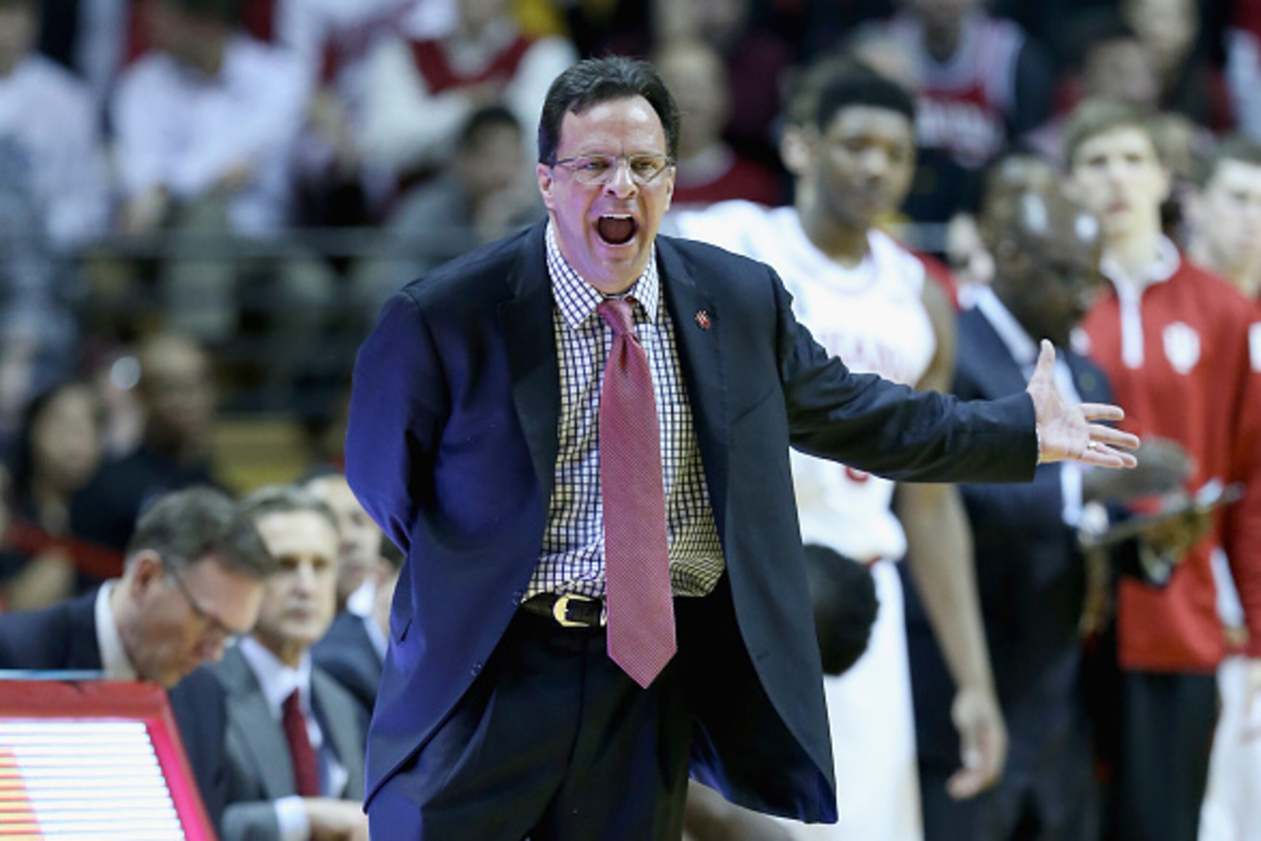BLOOMINGTON, IN - MARCH 03:  Tom Crean the head coach of the Indiana Hoosiers gives instructions to his team during the game against the Iowa Hawkeyes at Assembly Hall on March 3, 2015 in Bloomington, Indiana.  (Photo by Andy Lyons/Getty Images)