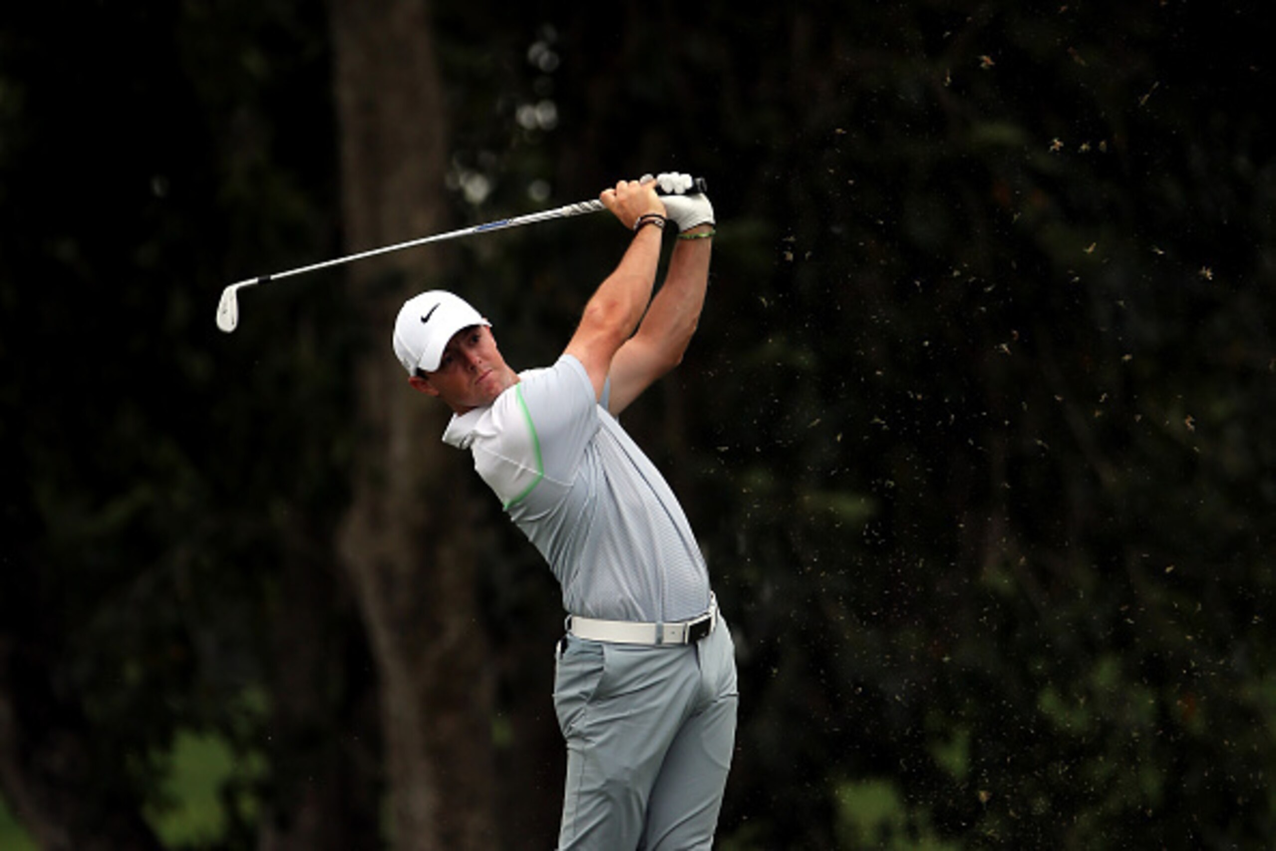 DORAL, FL - MARCH 08:  Rory McIlroy of Northern Ireland plays his shot on the second hole during the final round of the World Golf Championships-Cadillac Championship at Trump National Doral Blue Monster Course on March 8, 2015 in Doral, Florida.  (Photo 