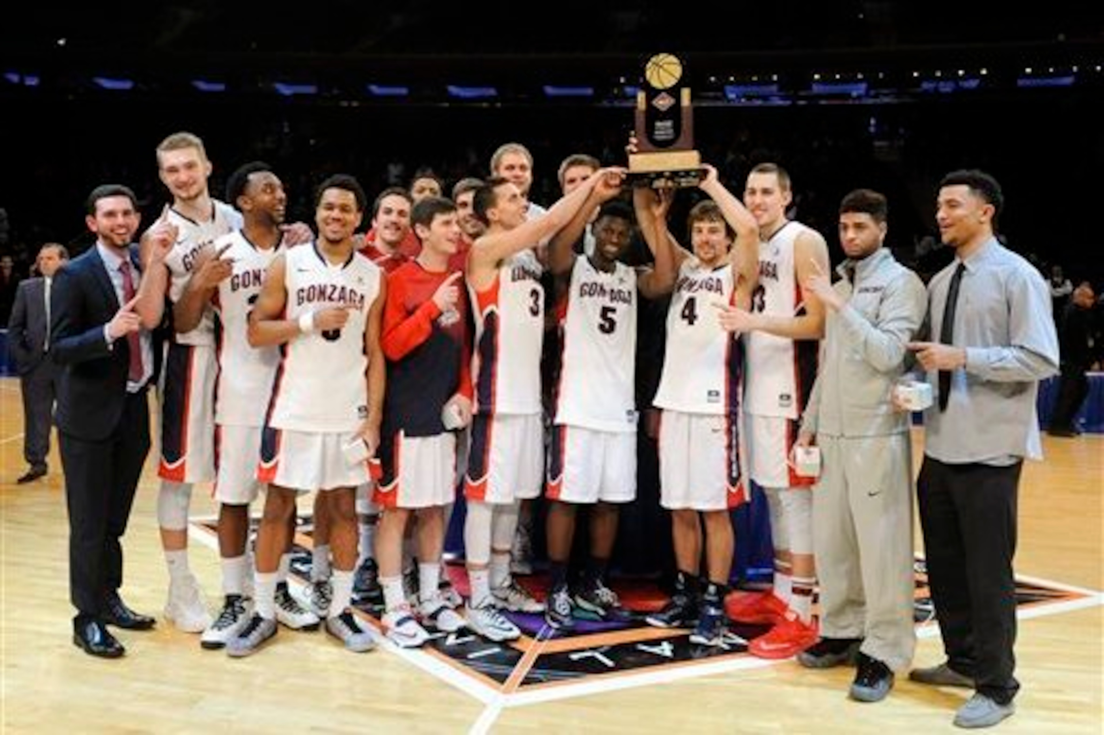 Gonzaga after winning the 2015 preseason NIT