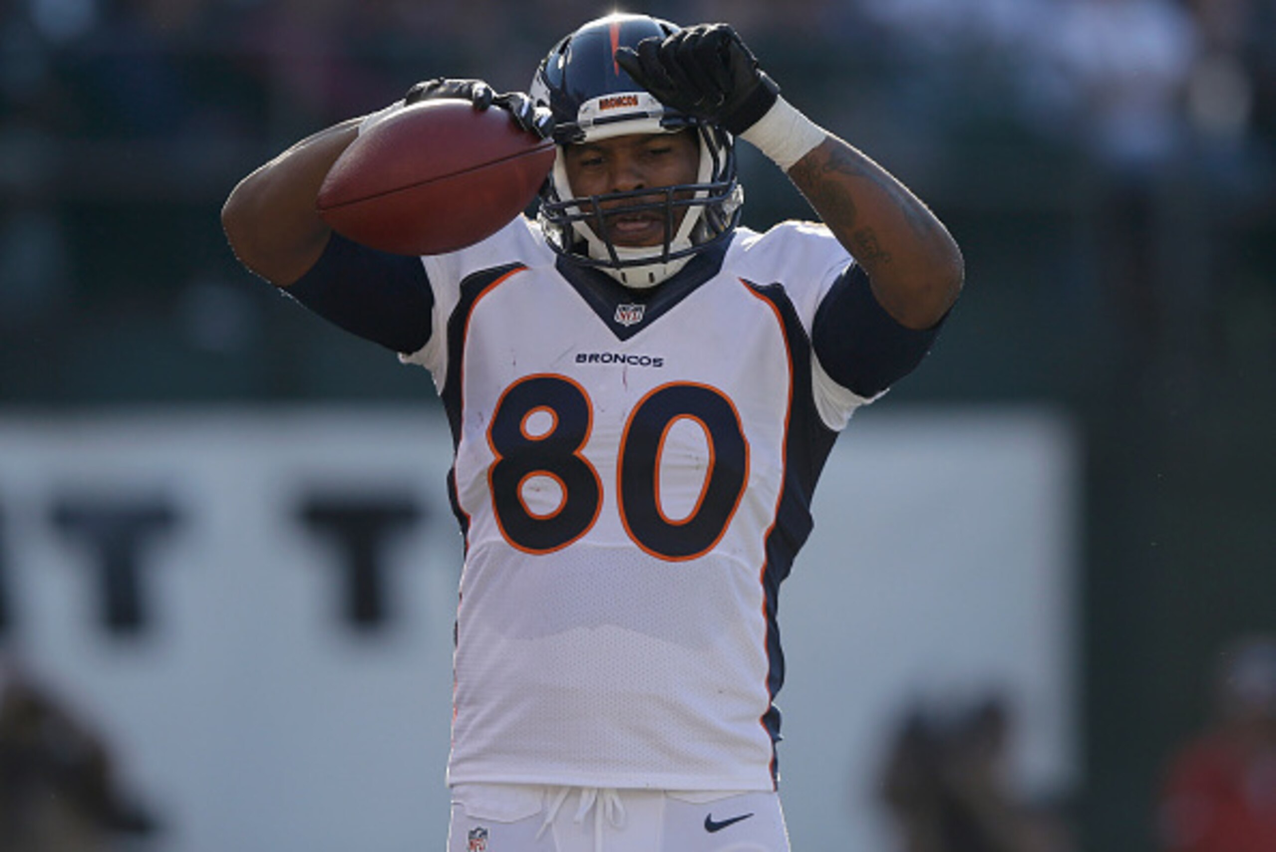 OAKLAND, CA - NOVEMBER 09: Julius Thomas #80 of the Denver Broncos celebrates a third-quarter touchdown against the Oakland Raiders at O.co Coliseum on November 9, 2014 in Oakland, California. (Photo by Ezra Shaw/Getty Images) OAKLAND, CA - NOVEMBER 09: Julius Thomas #80 of the Denver Broncos celebrates a third-quarter touchdown against the Oakland Raiders at O.co Coliseum on November 9, 2014 in Oakland, California. (Photo by Ezra Shaw/Getty Images)