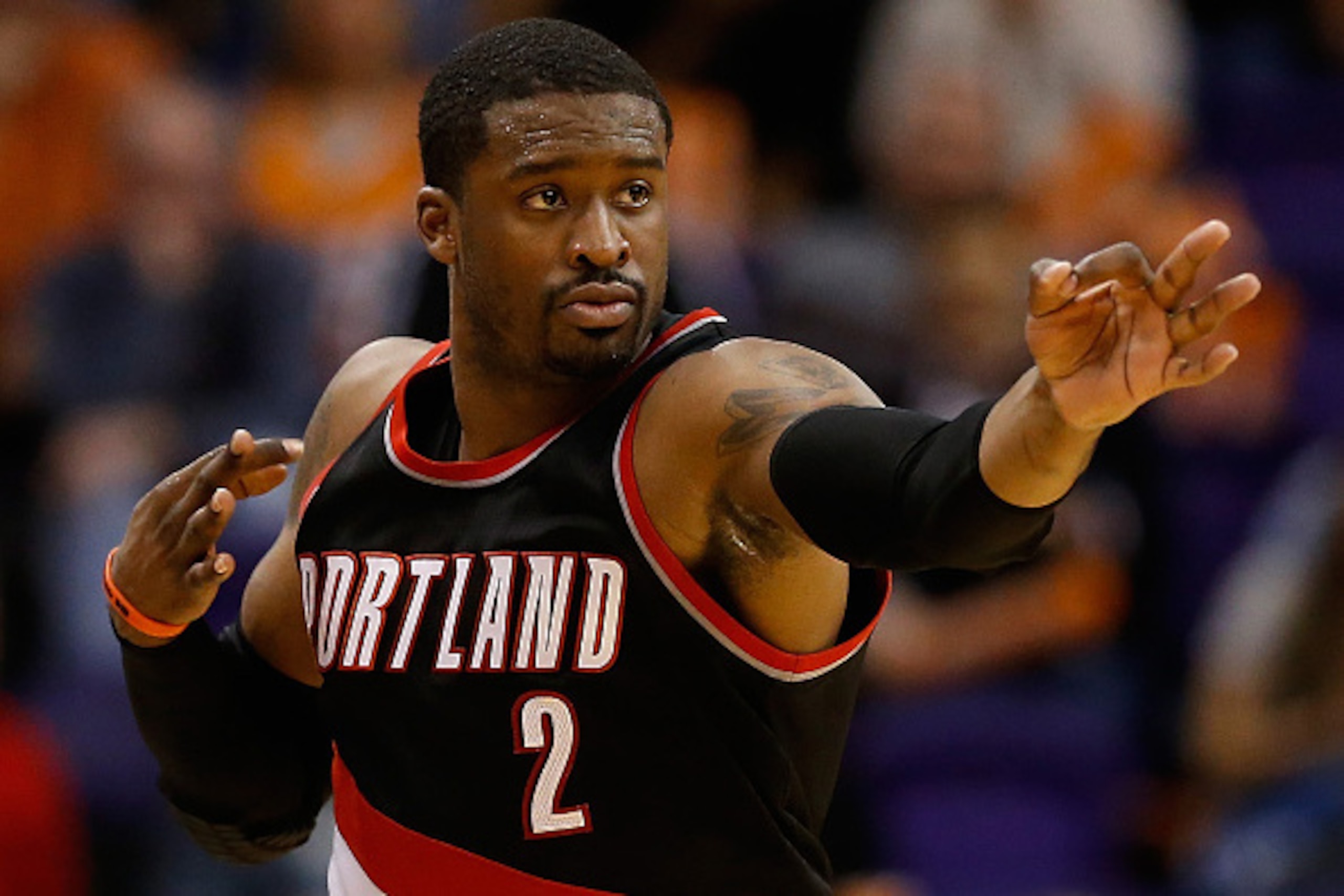PHOENIX, AZ - JANUARY 21:  Wesley Matthews #2 of the Portland Trail Blazers reacts after making a three point shot against the Phoenix Suns during the second half of the NBA game at US Airways Center on January 21, 2015 in Phoenix, Arizona. The Suns defea