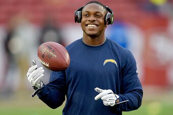 SANTA CLARA, CA - DECEMBER 20:  Eddie Royal #11 of the San Diego Chargers with his headphones on warms up prior to playing the San Francisco 49ers at Levi's Stadium on December 20, 2014 in Santa Clara, California.  (Photo by Thearon W. Henderson/Getty Ima