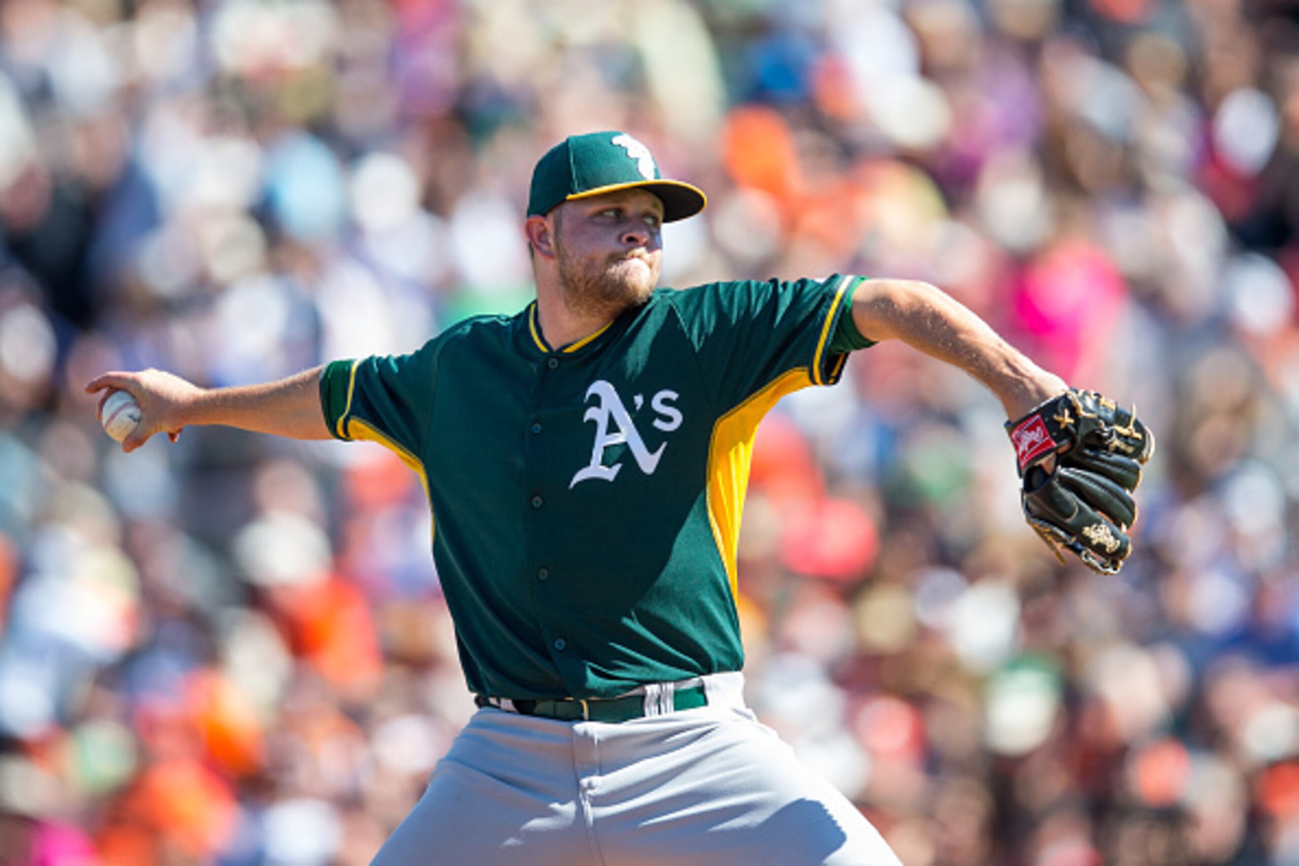 SCOTTSDALE, AZ - MARCH 4: Jesse Hahn #32 of the Oakland Athletics pitches during a spring training game against the San Francisco Giants at Scottsdale Stadium on March 4, 2015 in Scottsdale, Arizona. (Photo by Rob Tringali/Getty Images)