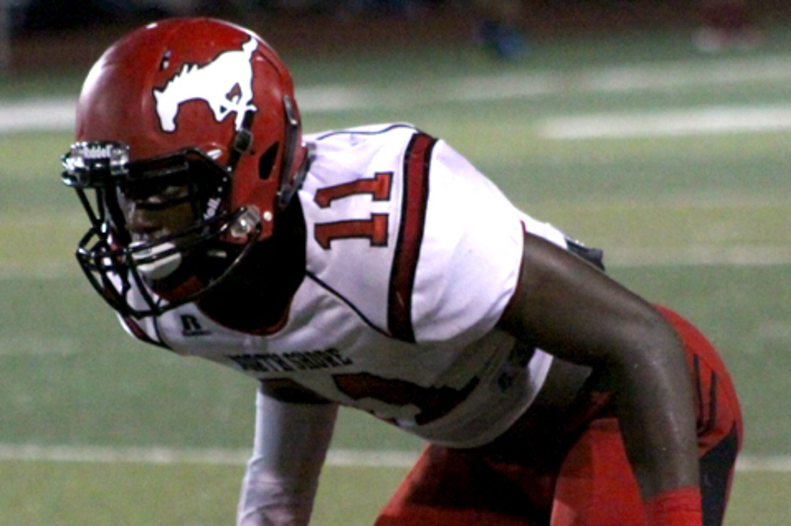 Monroe's physical play and ability to read the quarterback make him a candidate for early playing time.