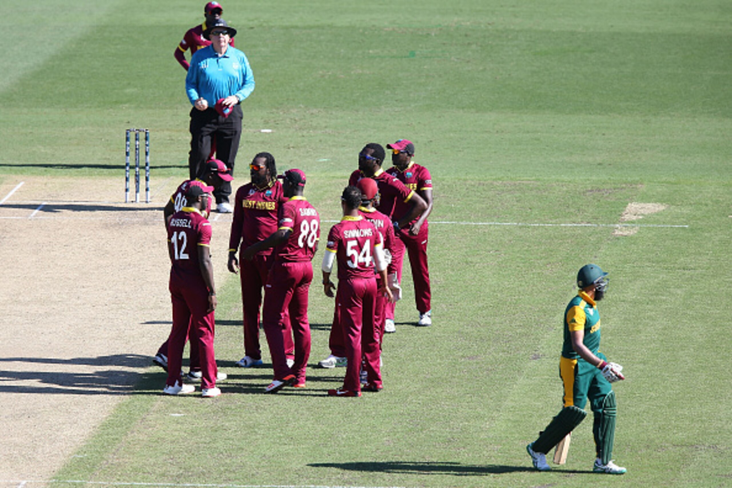 SYDNEY, AUSTRALIA - FEBRUARY 27:  Hashim Amla walks off after being dismissed by Chris Gayle during the 2015 ICC Cricket World Cup match between South Africa and the West Indies at Sydney Cricket Ground on February 27, 2015 in Sydney, Australia.  (Photo b
